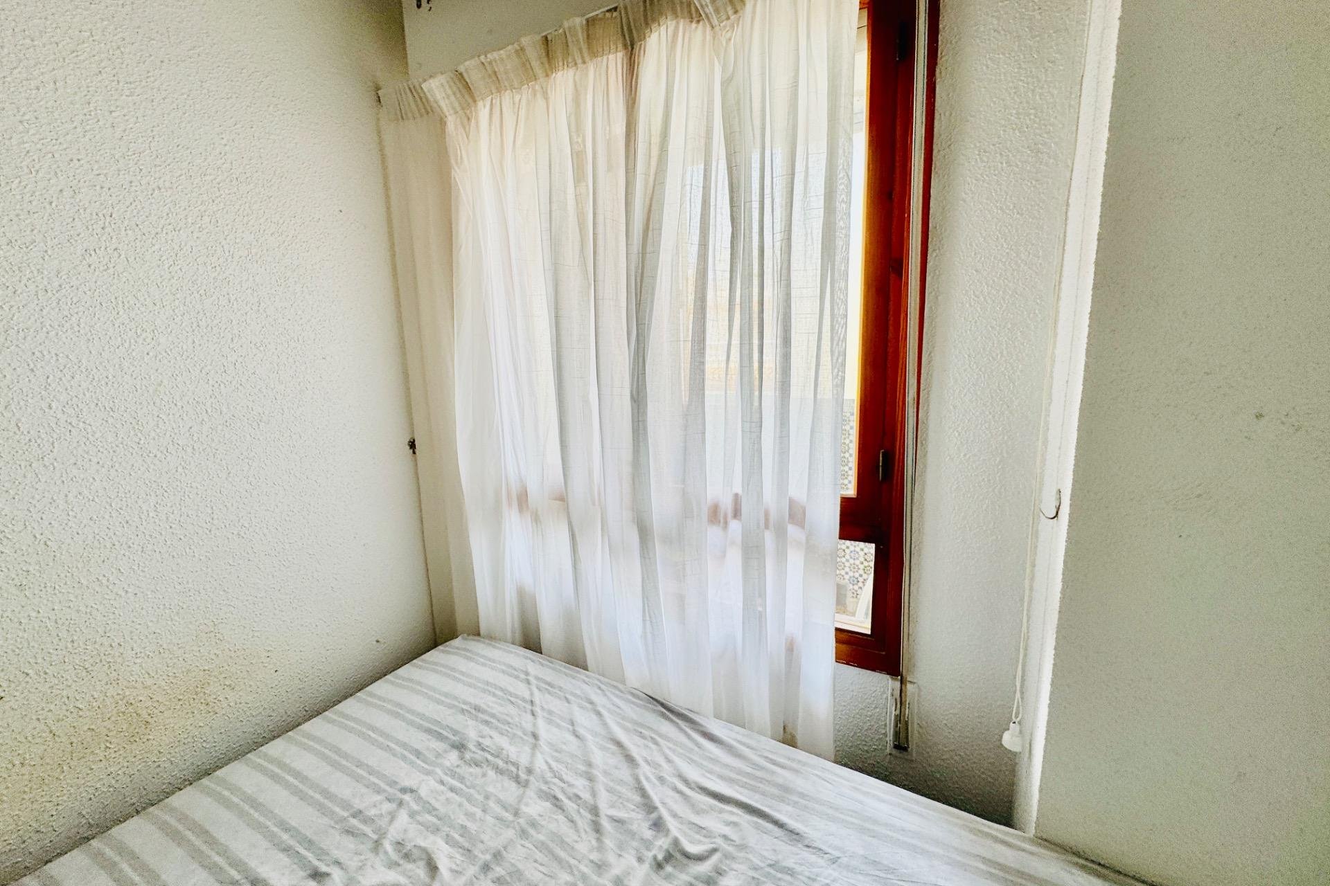 Revente - Apartment -
Torrevieja - Acequion