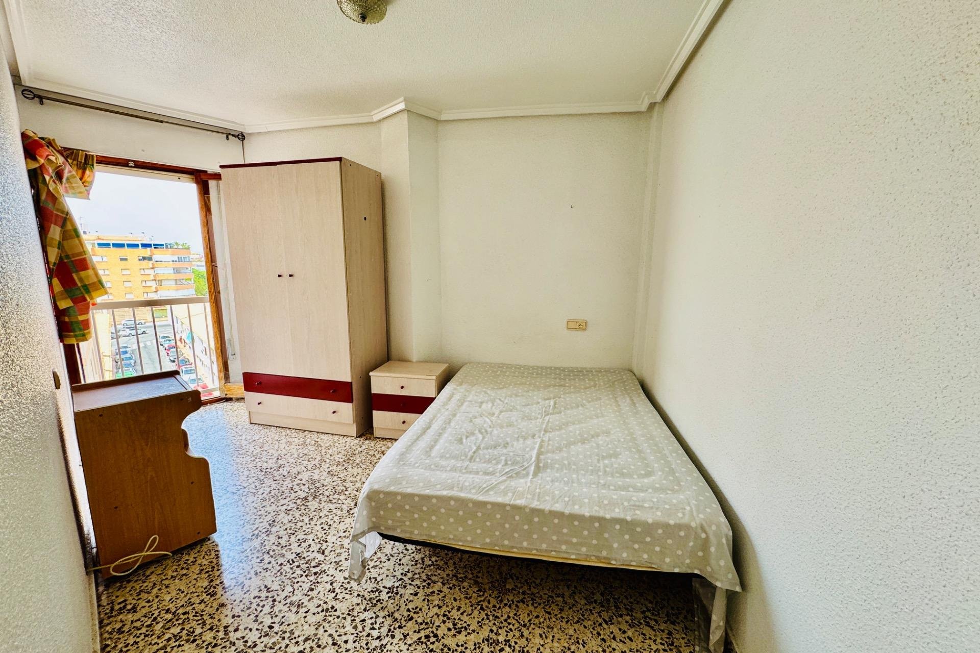 Revente - Apartment -
Torrevieja - Acequion