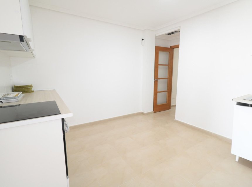 Revente - Apartment -
Torrevieja - Acequion