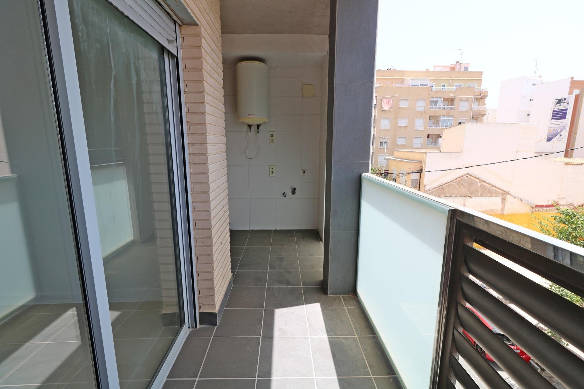Revente - Apartment -
Torrevieja - Acequion