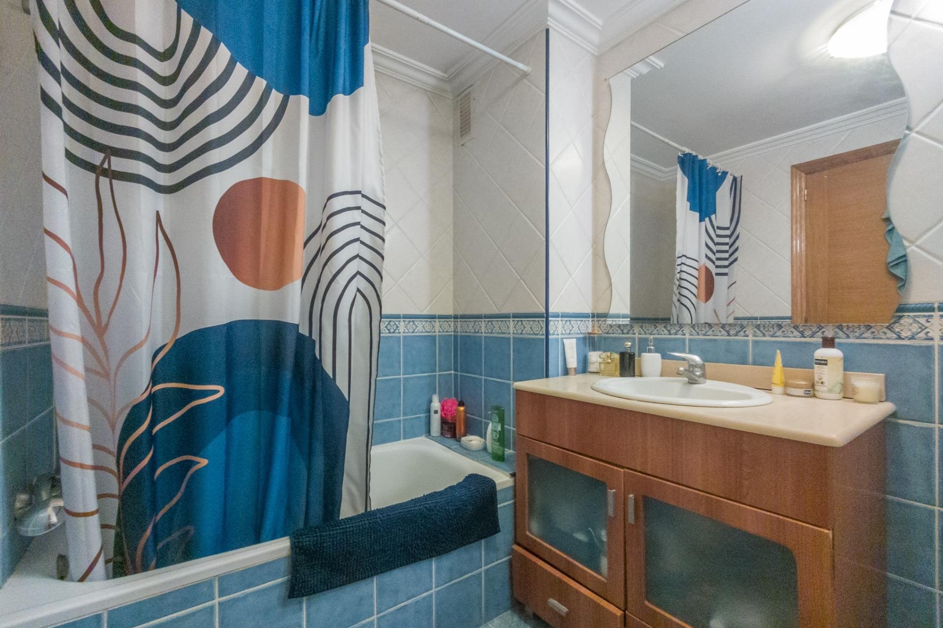 Revente - Apartment -
Torrevieja - Acequion