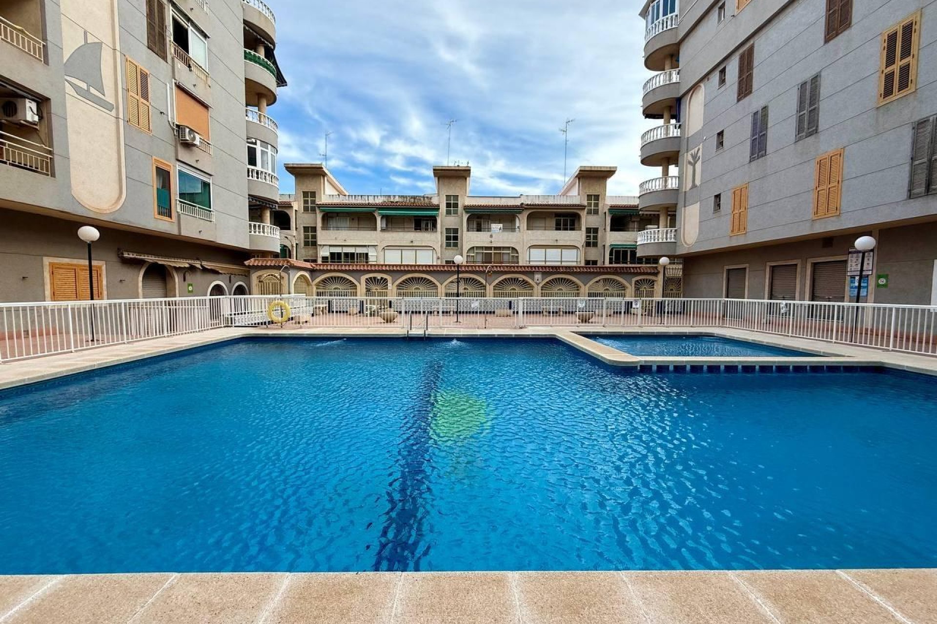 Revente - Apartment -
Torrevieja - Acequion