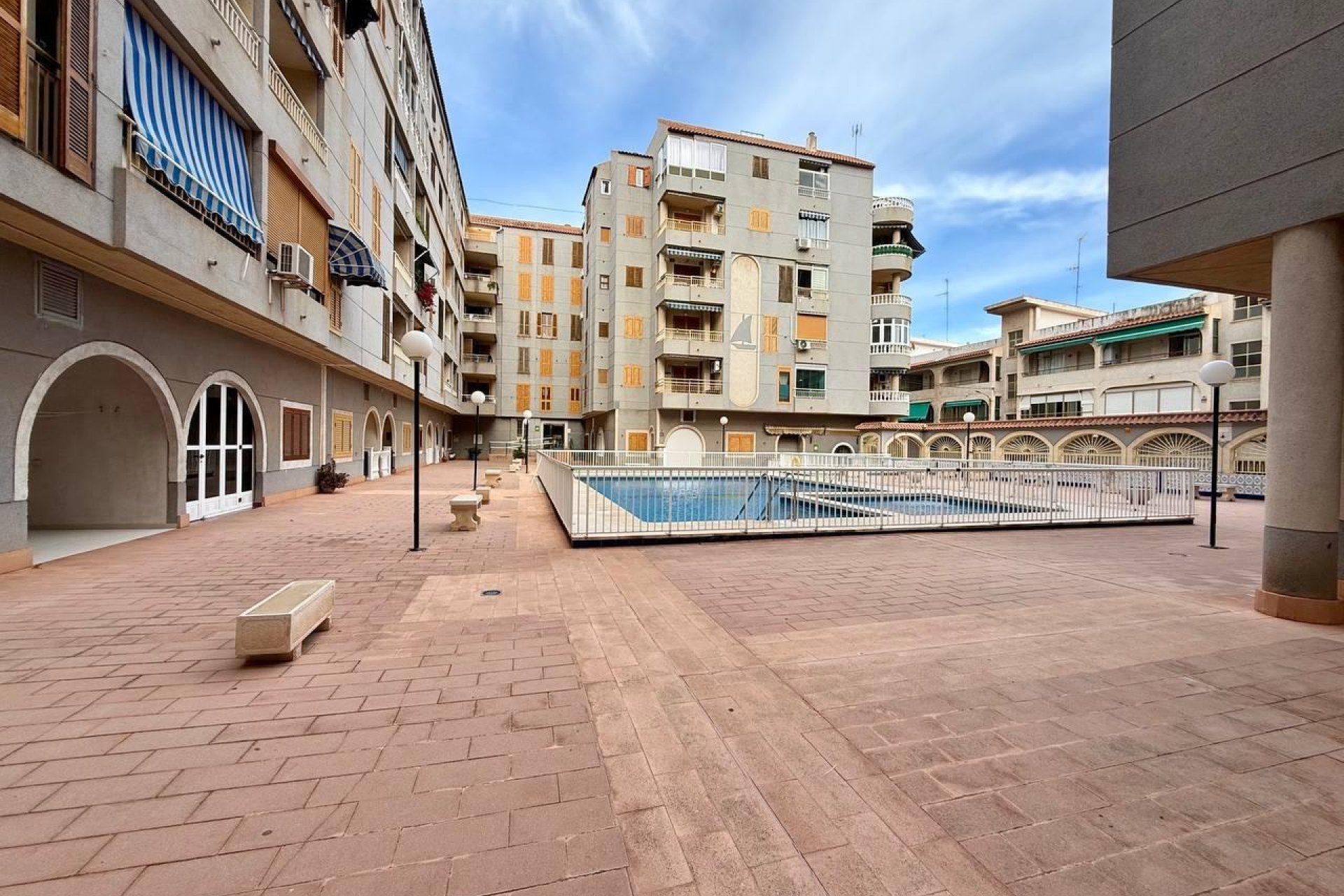 Revente - Apartment -
Torrevieja - Acequion