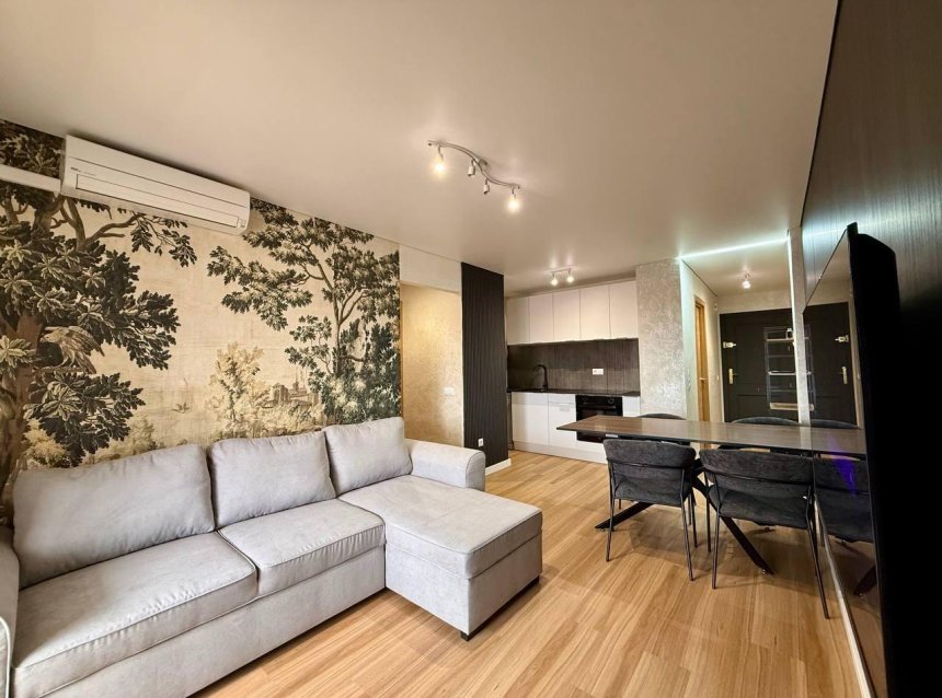 Revente - Apartment -
Torrevieja - Acequion