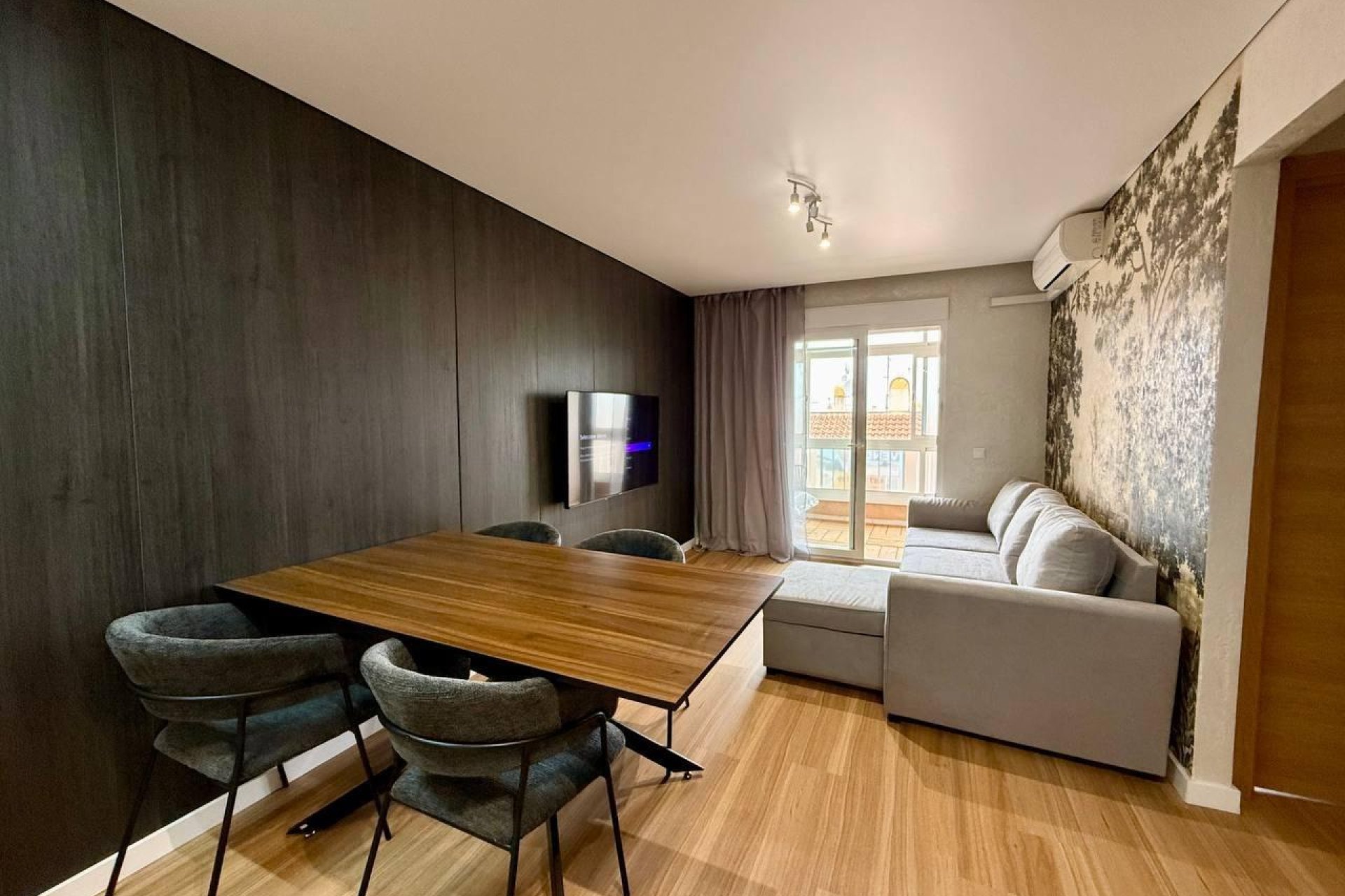 Revente - Apartment -
Torrevieja - Acequion