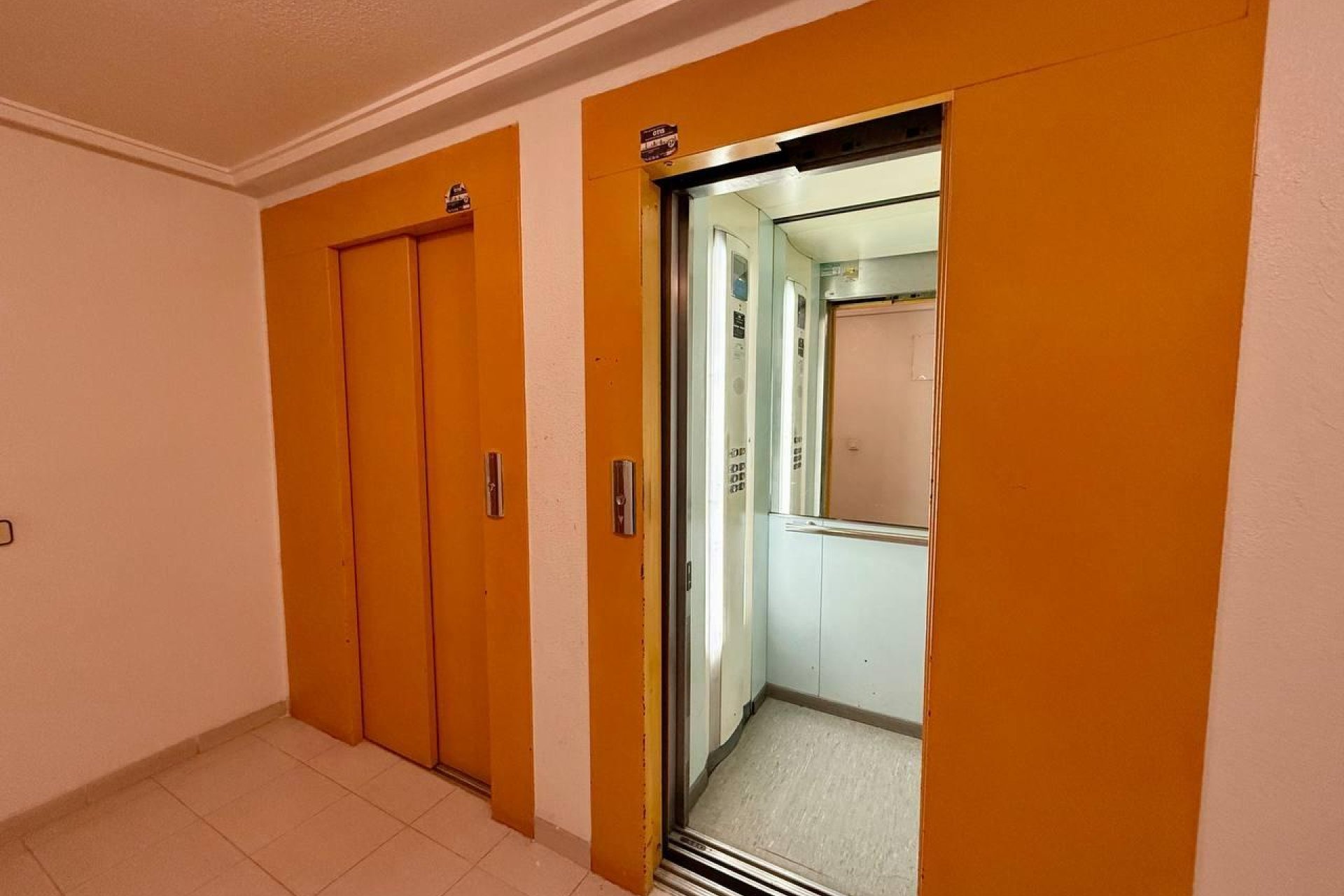 Revente - Apartment -
Torrevieja - Acequion