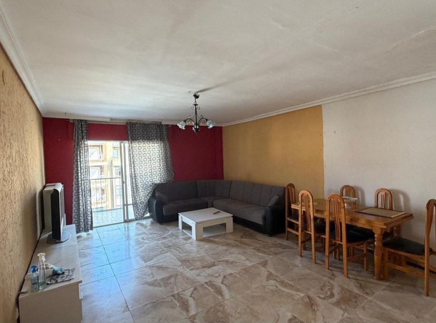 Revente - Apartment -
Torrevieja - Acequion