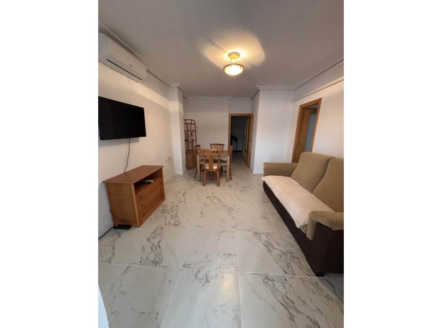 Revente - Apartment -
Torrevieja - Acequion