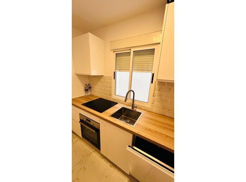 Revente - Apartment -
Torrevieja - Acequion