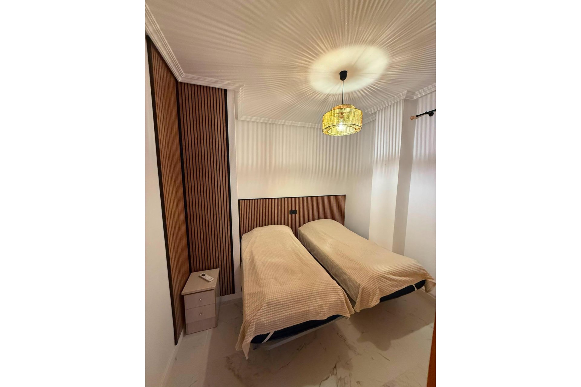 Revente - Apartment -
Torrevieja - Acequion