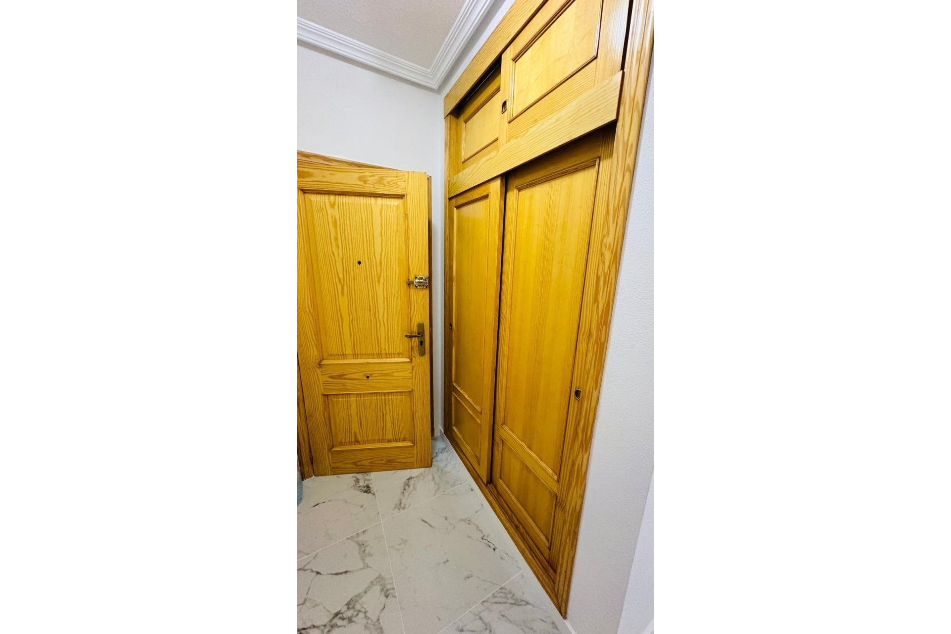 Revente - Apartment -
Torrevieja - Acequion