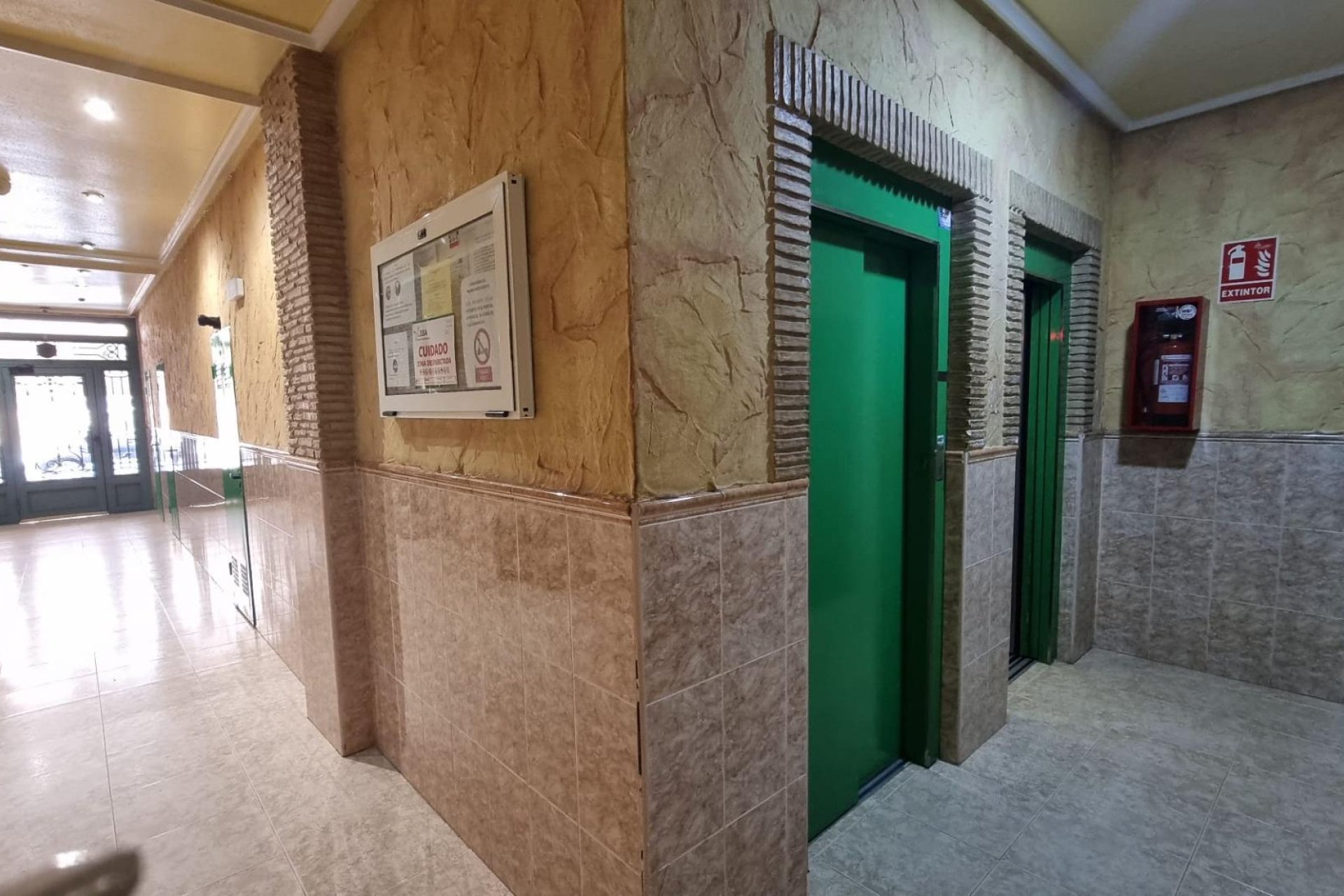 Revente - Apartment -
Torrevieja - Acequion