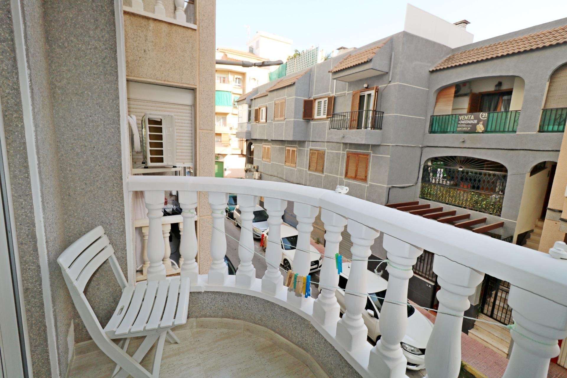 Revente - Apartment -
Torrevieja - Acequion