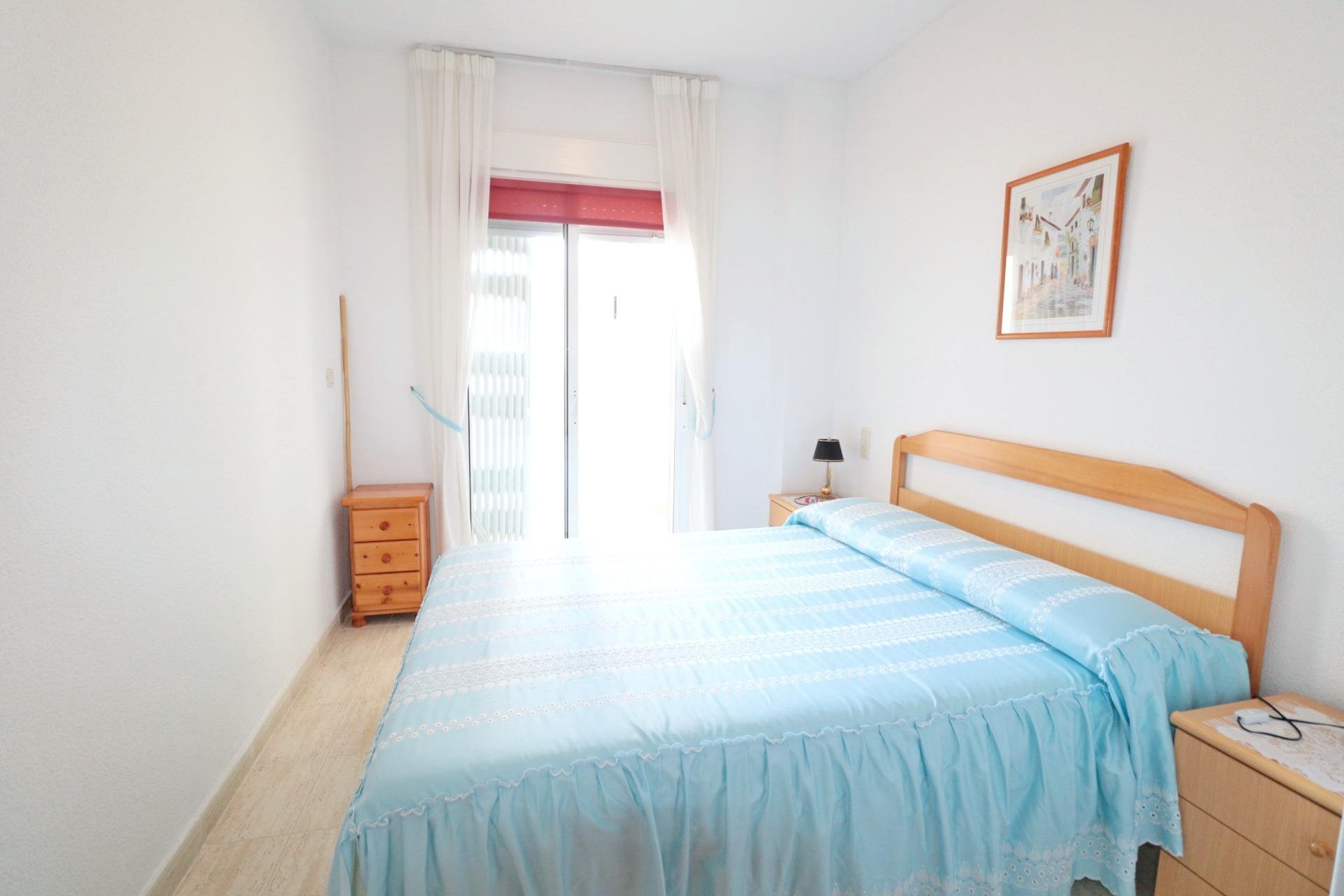Revente - Apartment -
Torrevieja - Acequion