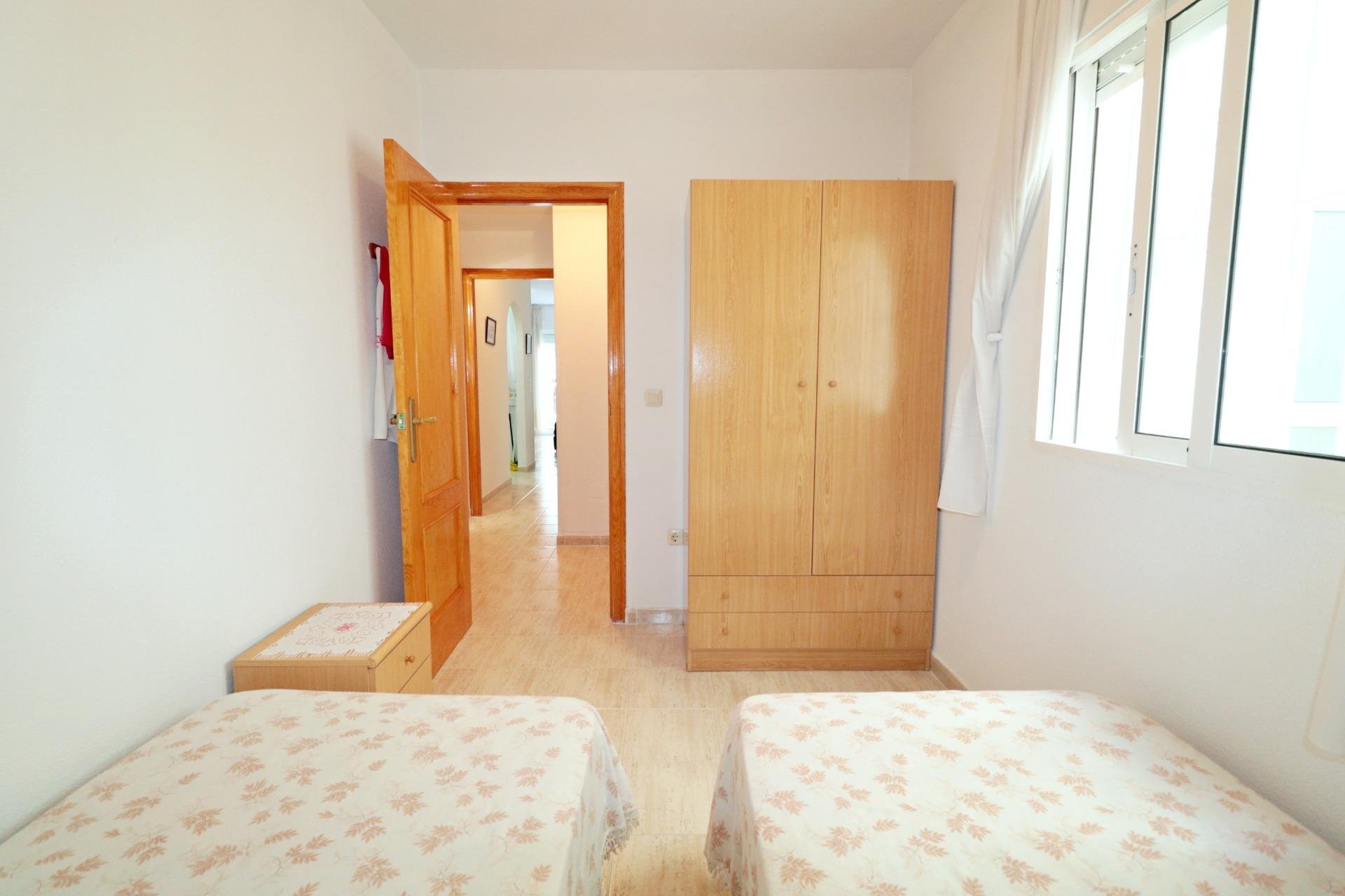 Revente - Apartment -
Torrevieja - Acequion