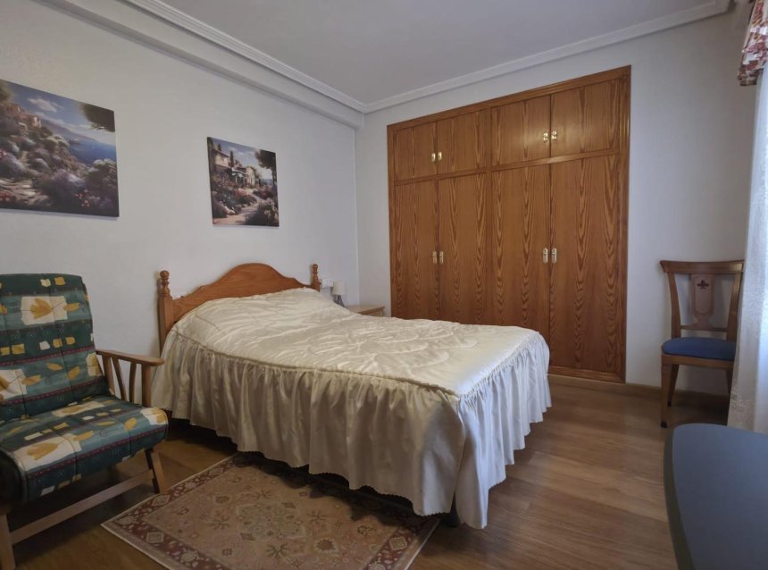 Revente - Apartment -
Torrevieja - Acequion