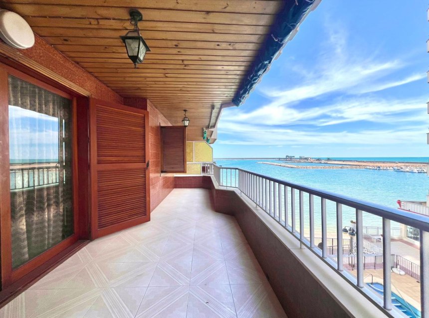 Revente - Apartment -
Torrevieja - Acequion