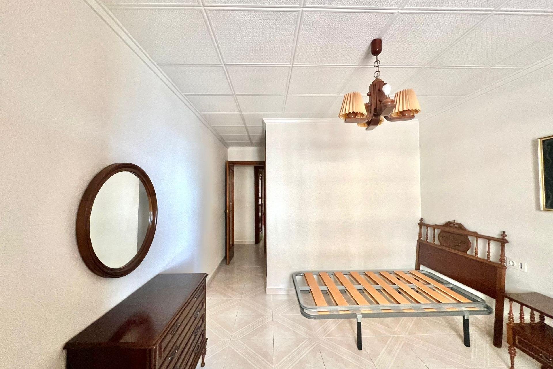 Revente - Apartment -
Torrevieja - Acequion
