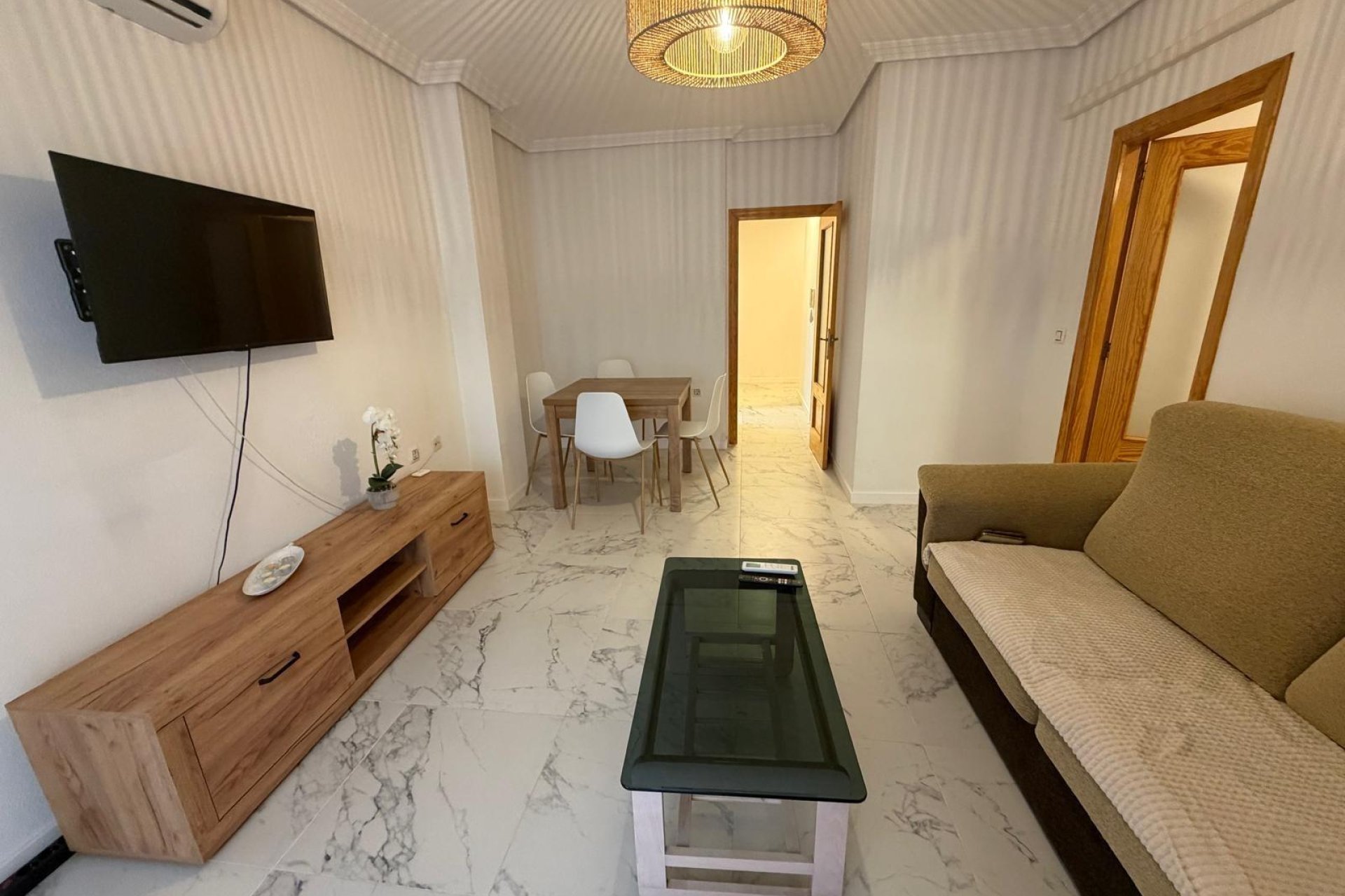 Revente - Apartment -
Torrevieja - Acequion