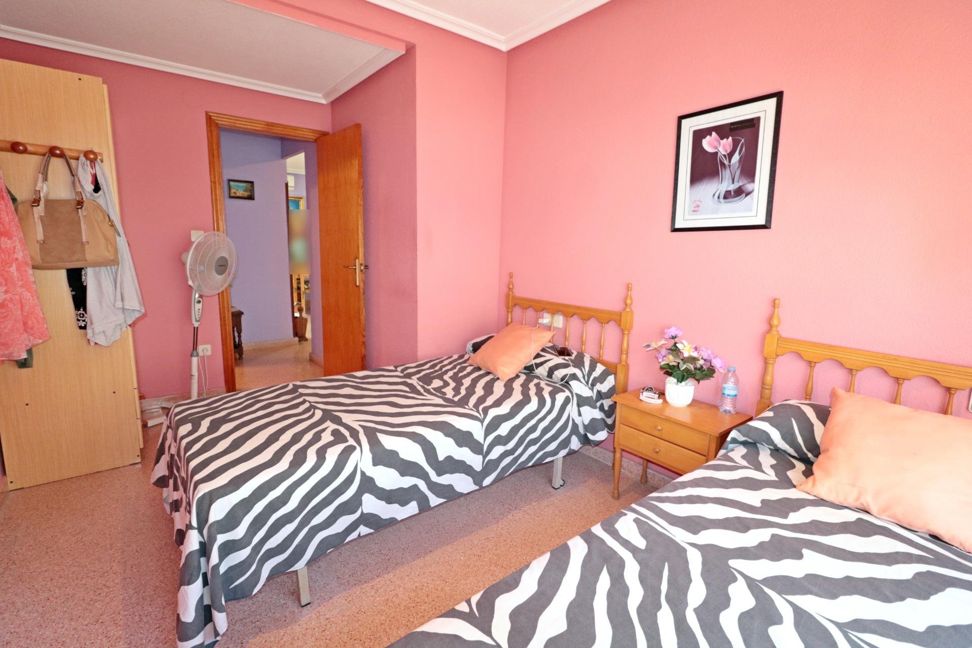 Revente - Apartment -
Torrevieja - Acequion