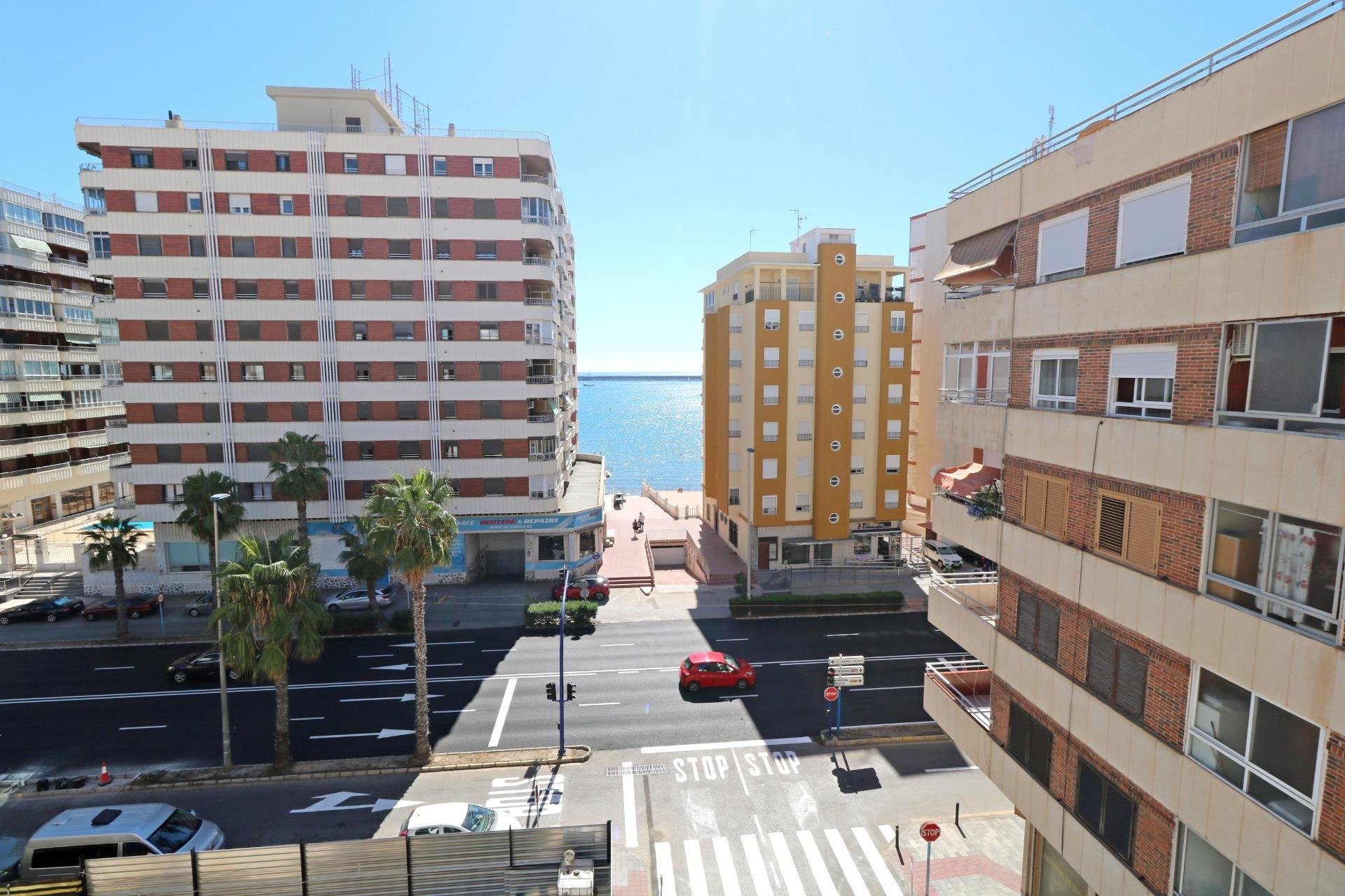 Revente - Apartment -
Torrevieja - Acequion