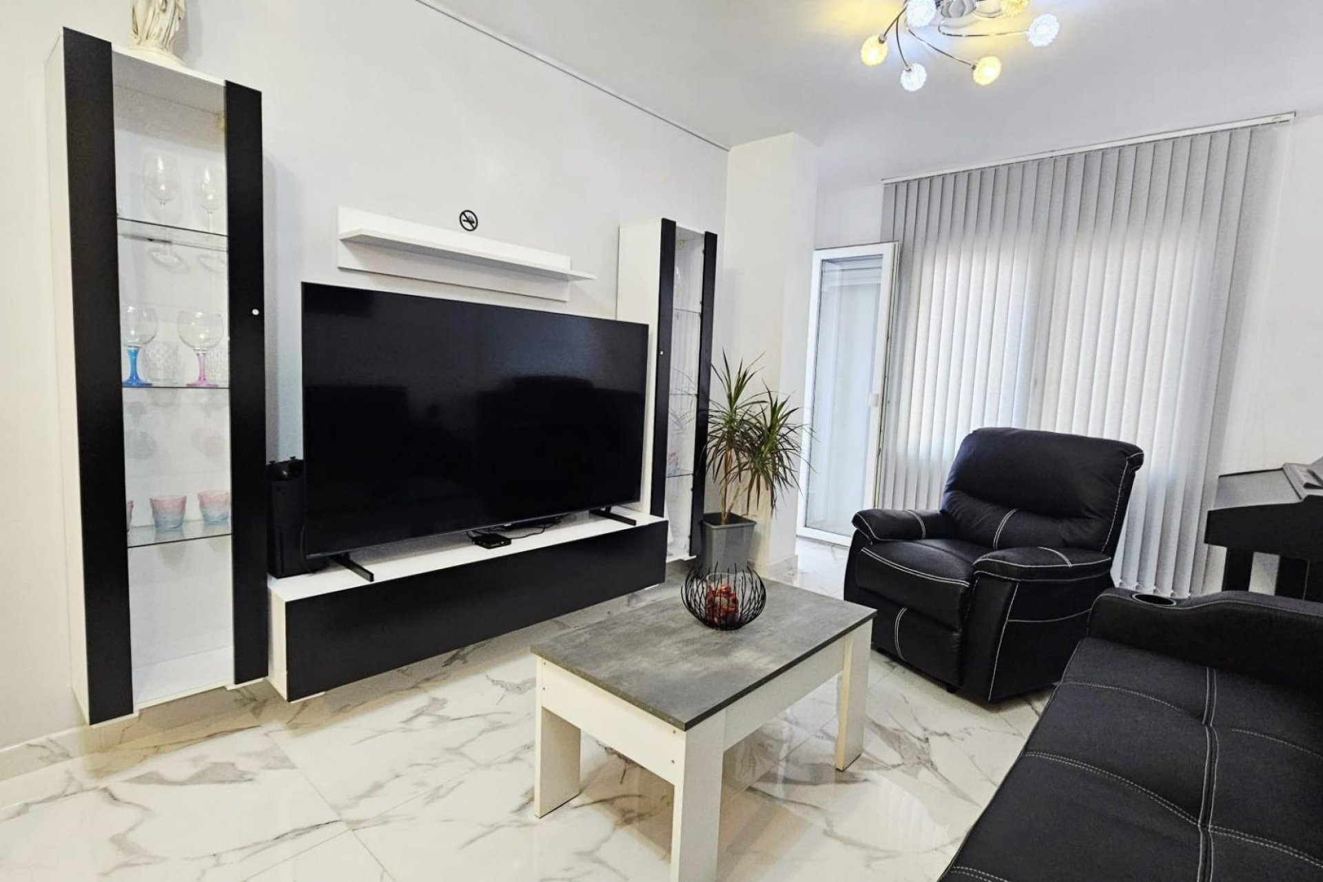 Revente - Apartment -
Torrevieja - Acequion