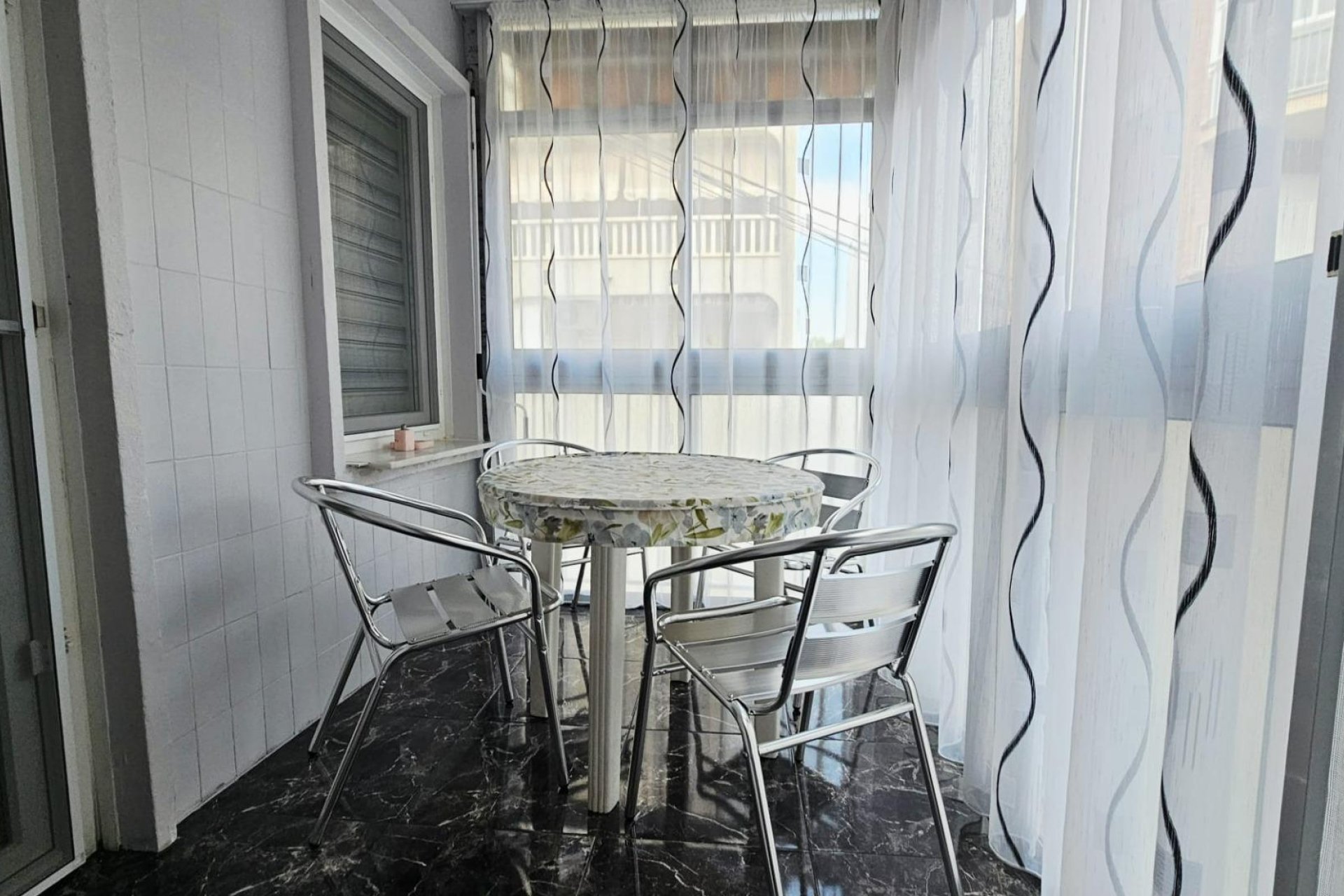 Revente - Apartment -
Torrevieja - Acequion