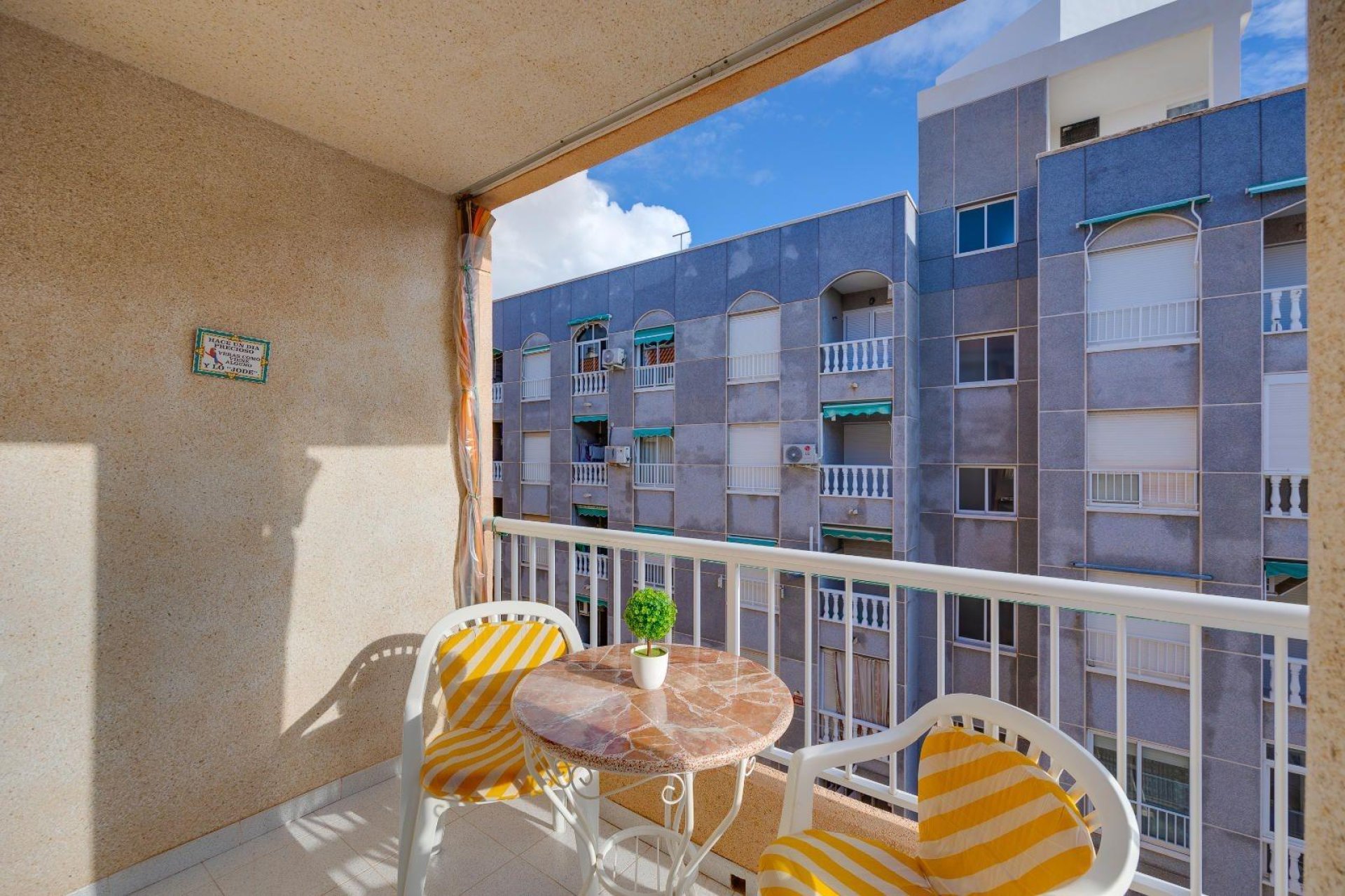 Revente - Apartment -
Torrevieja - Acequion