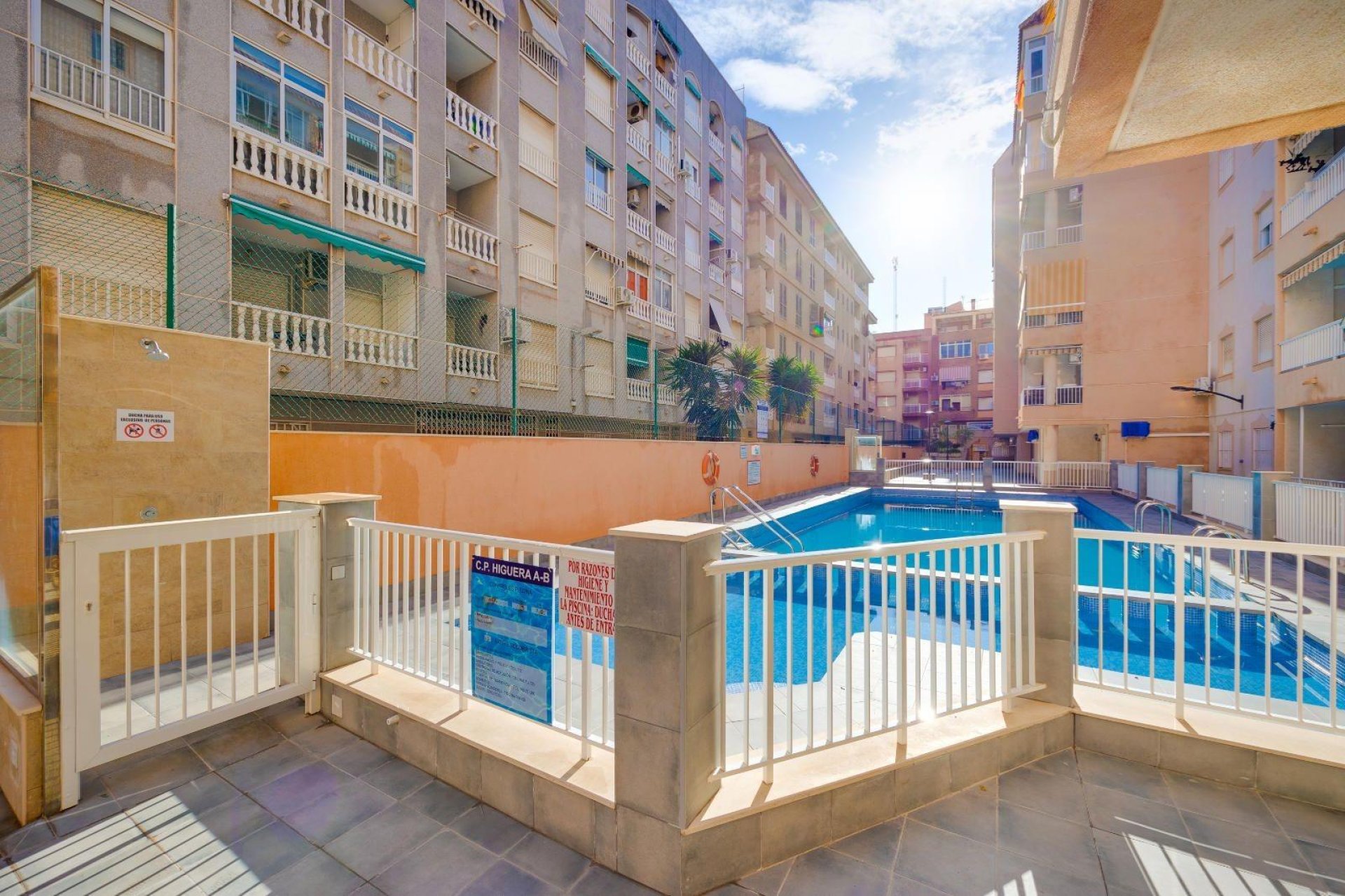 Revente - Apartment -
Torrevieja - Acequion