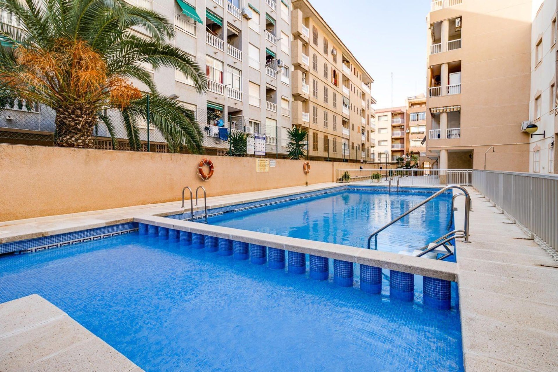 Revente - Apartment -
Torrevieja - Acequion