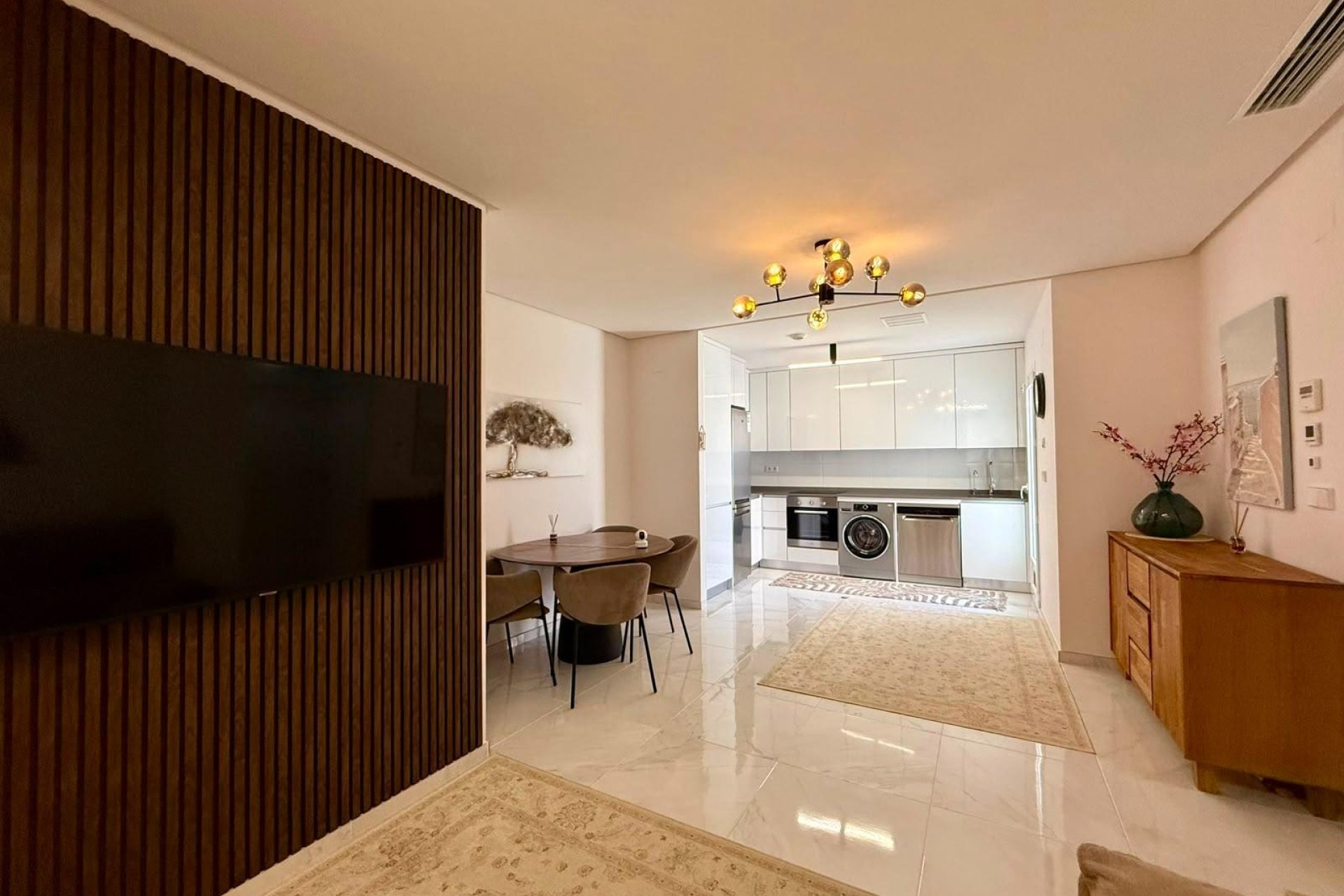 Revente - Apartment -
Torrevieja - Aguas Nuevas
