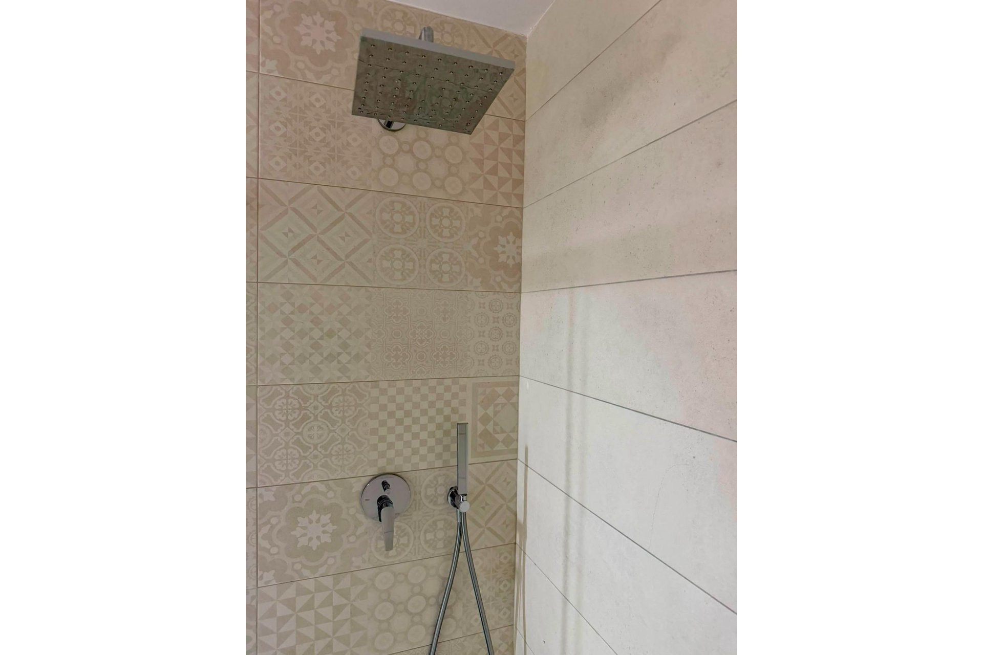 Revente - Apartment -
Torrevieja - Aguas Nuevas