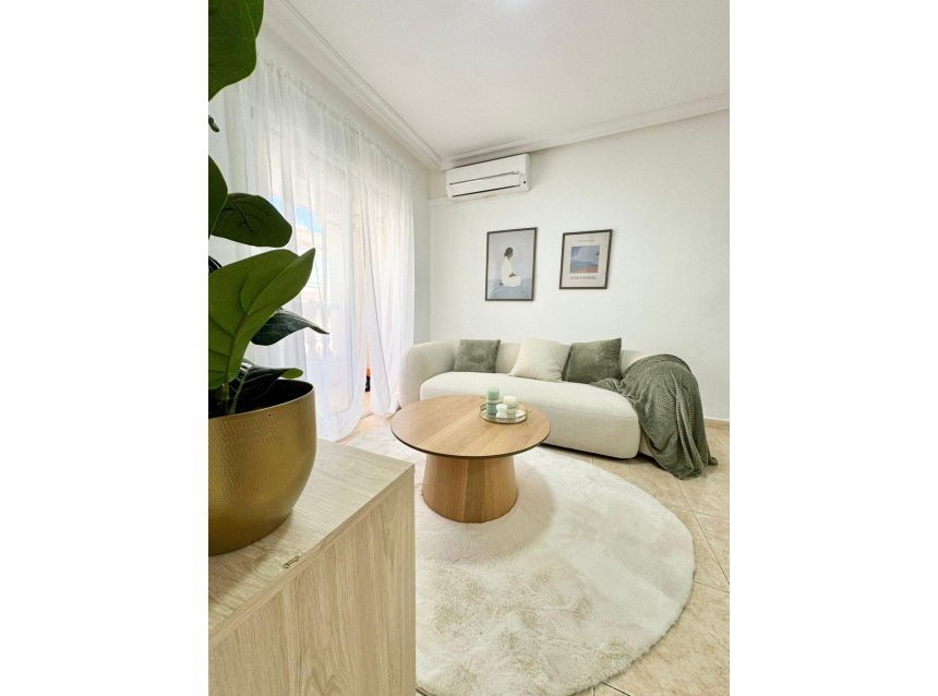Revente - Apartment -
Torrevieja - Antonio Machado