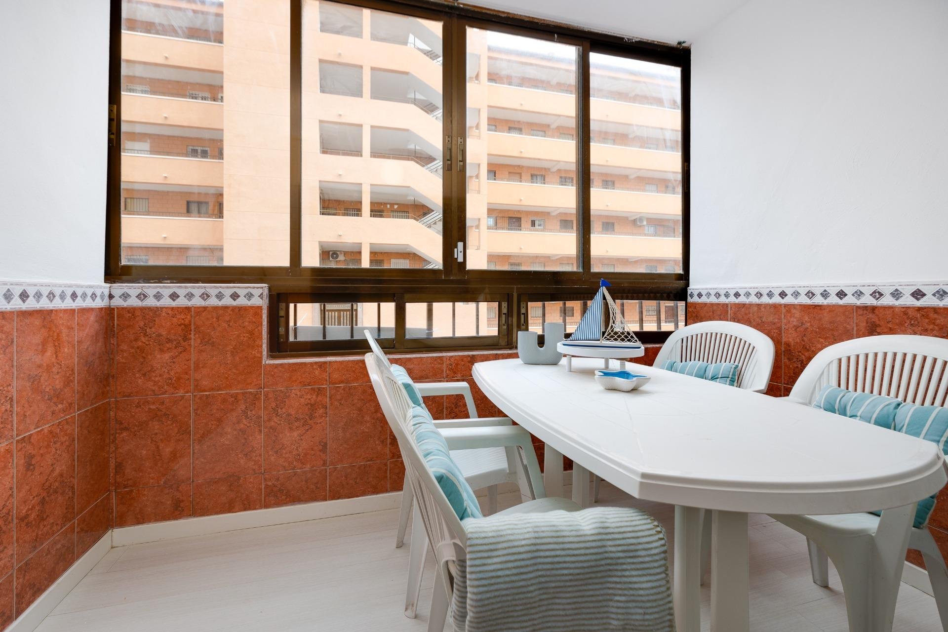 Revente - Apartment -
Torrevieja - Cabo Cervera