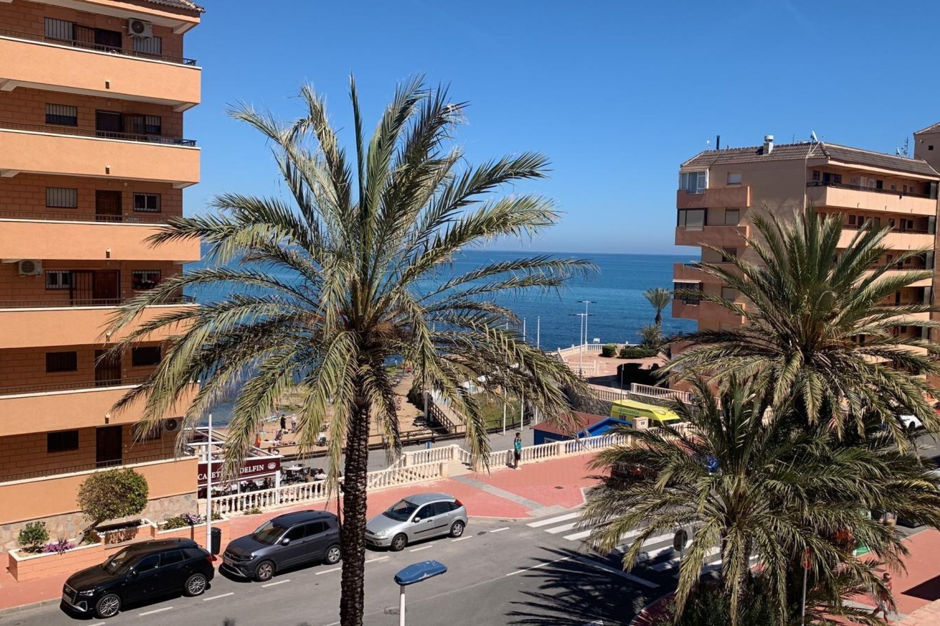 Revente - Apartment -
Torrevieja - Cabo Cervera