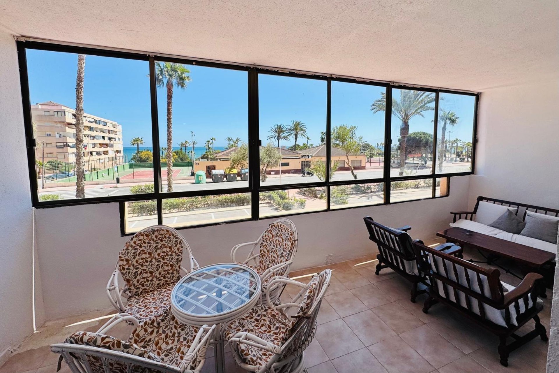 Revente - Apartment -
Torrevieja - Cabo Cervera
