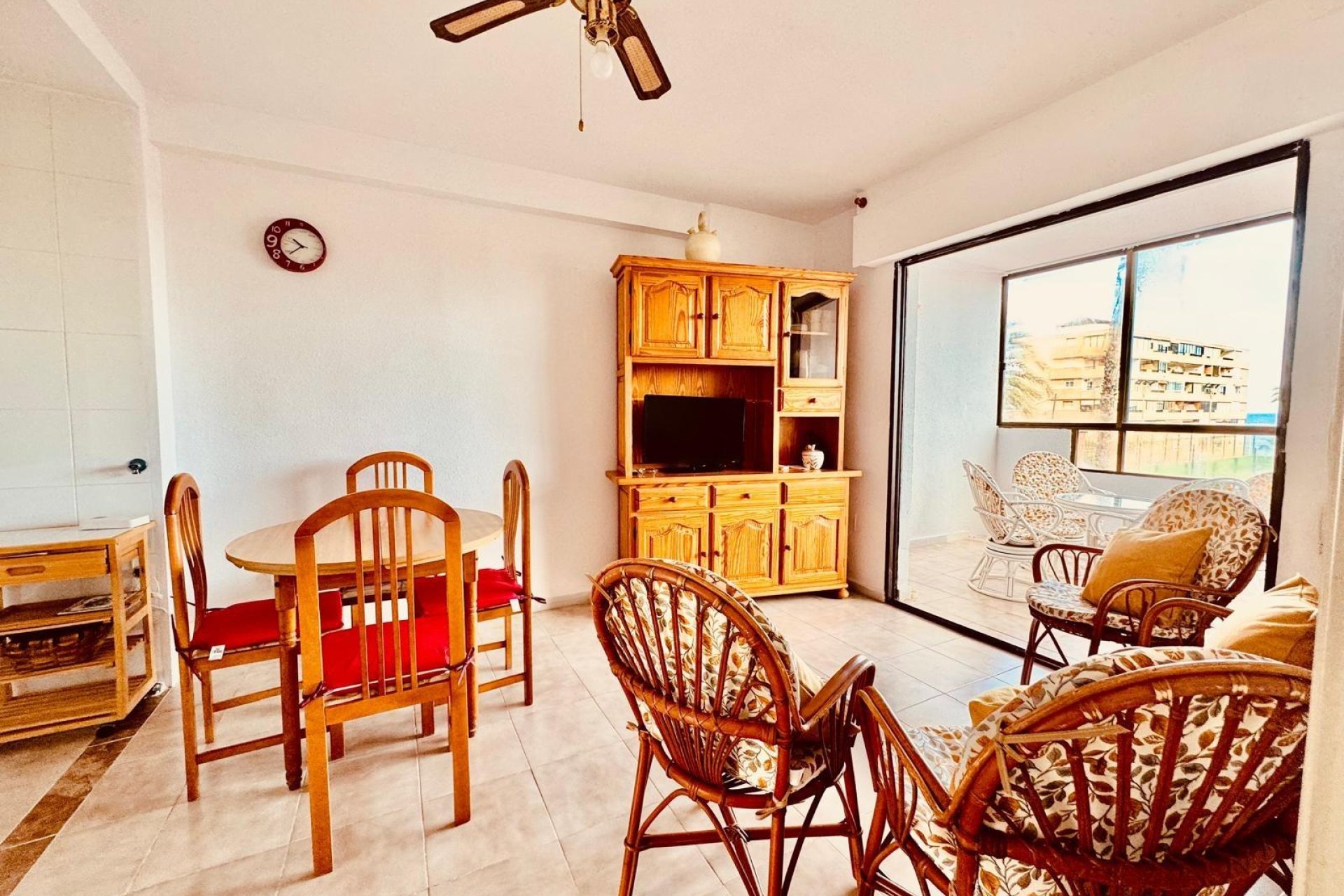 Revente - Apartment -
Torrevieja - Cabo Cervera