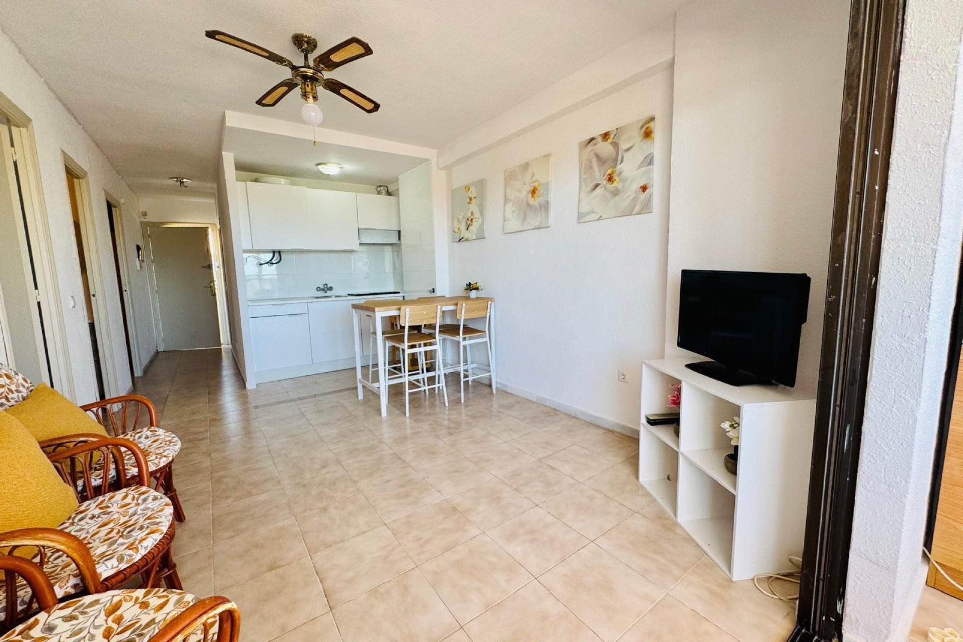 Revente - Apartment -
Torrevieja - Cabo Cervera