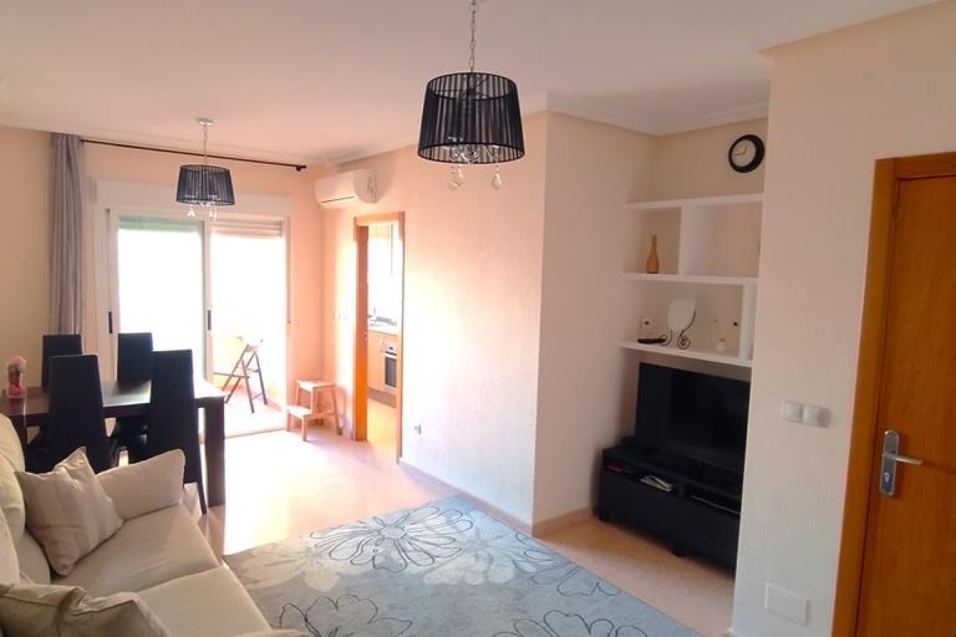 Revente - Apartment -
Torrevieja - CENTRO CASCO URBANO