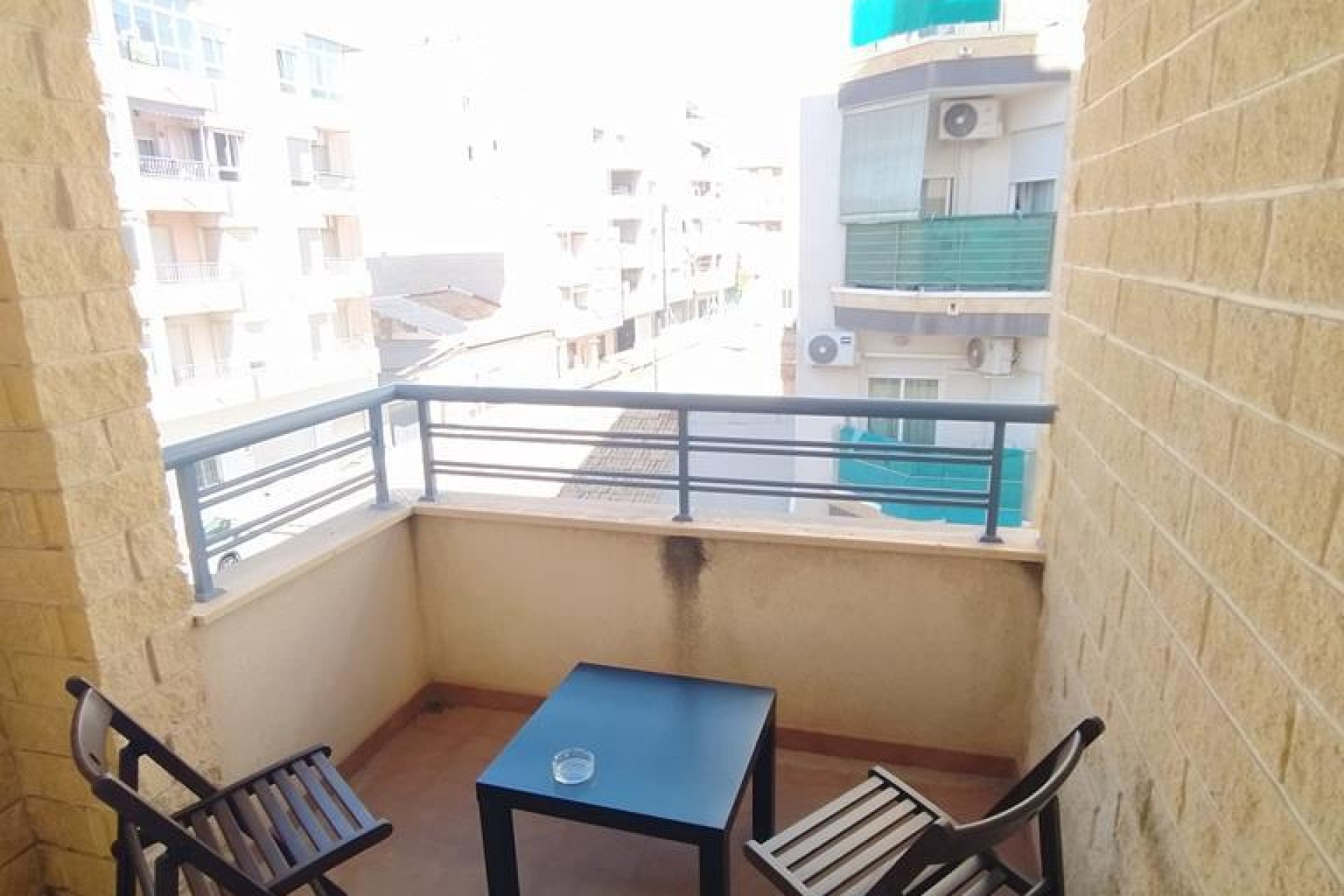 Revente - Apartment -
Torrevieja - CENTRO CASCO URBANO