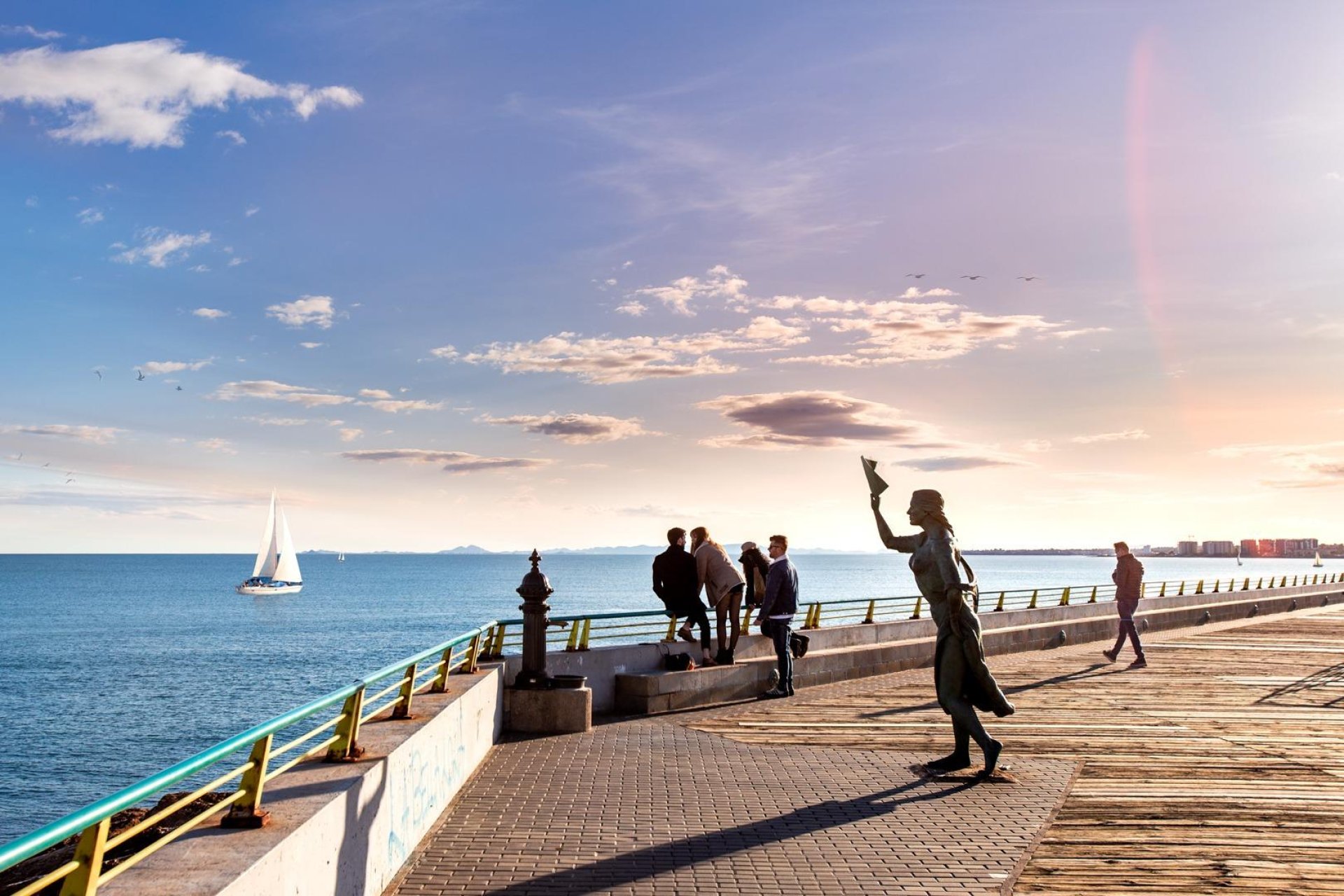 Revente - Apartment -
Torrevieja - Centro - Muelle Pesquero