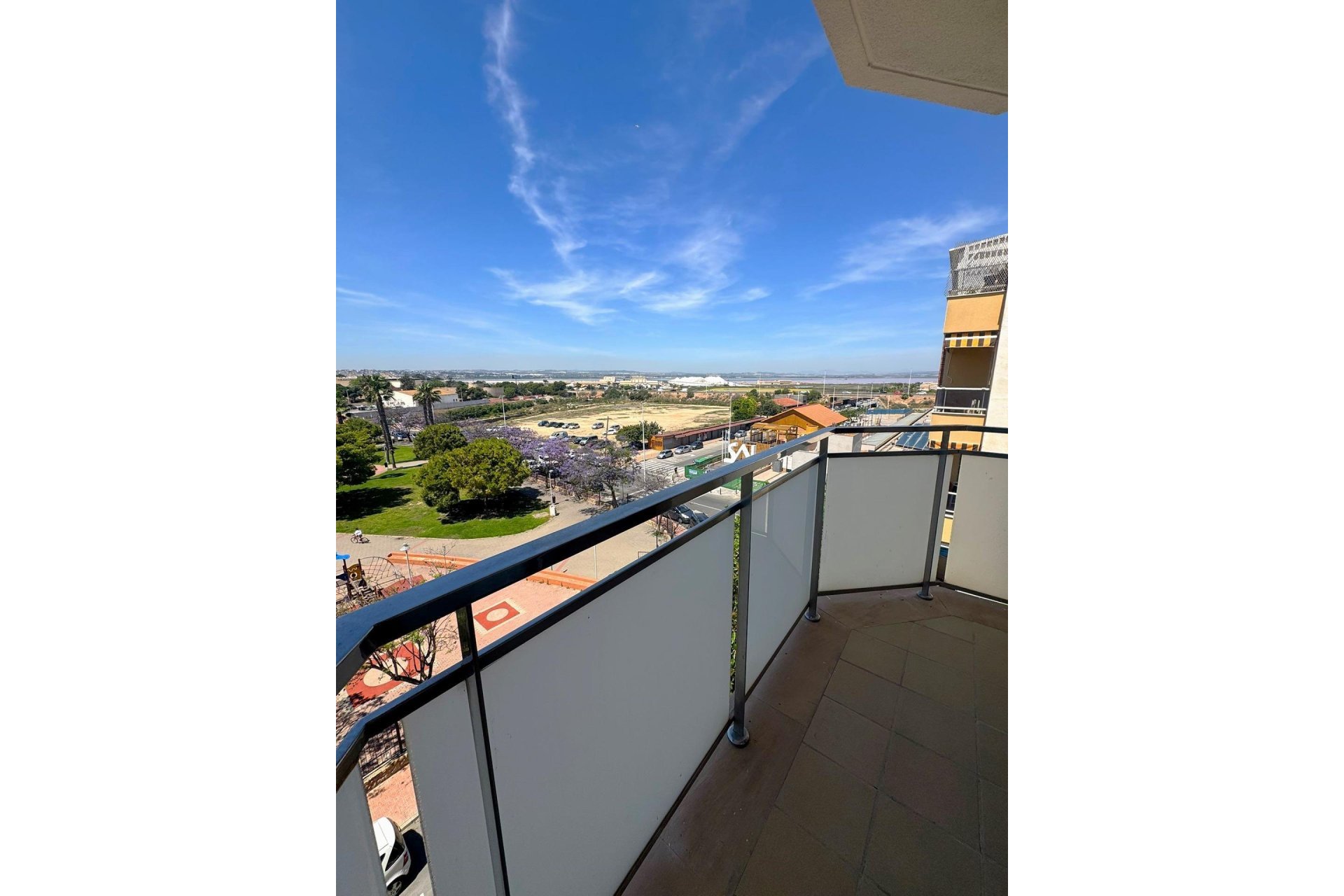 Revente - Apartment -
Torrevieja - Centro - Muelle Pesquero