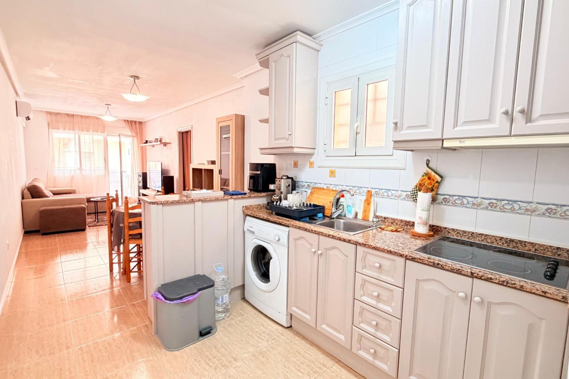 Revente - Apartment -
Torrevieja - Centro - Muelle Pesquero