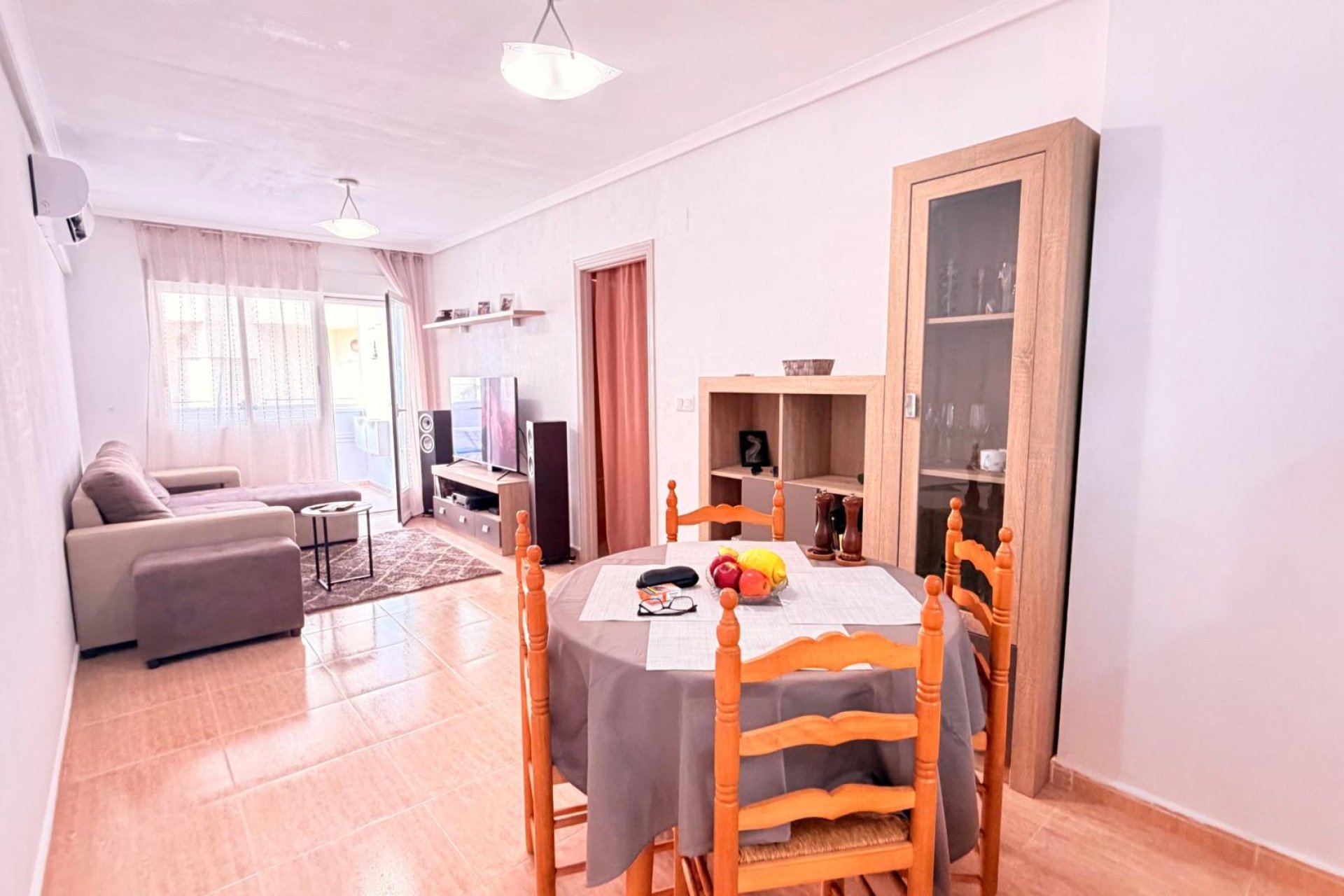 Revente - Apartment -
Torrevieja - Centro - Muelle Pesquero
