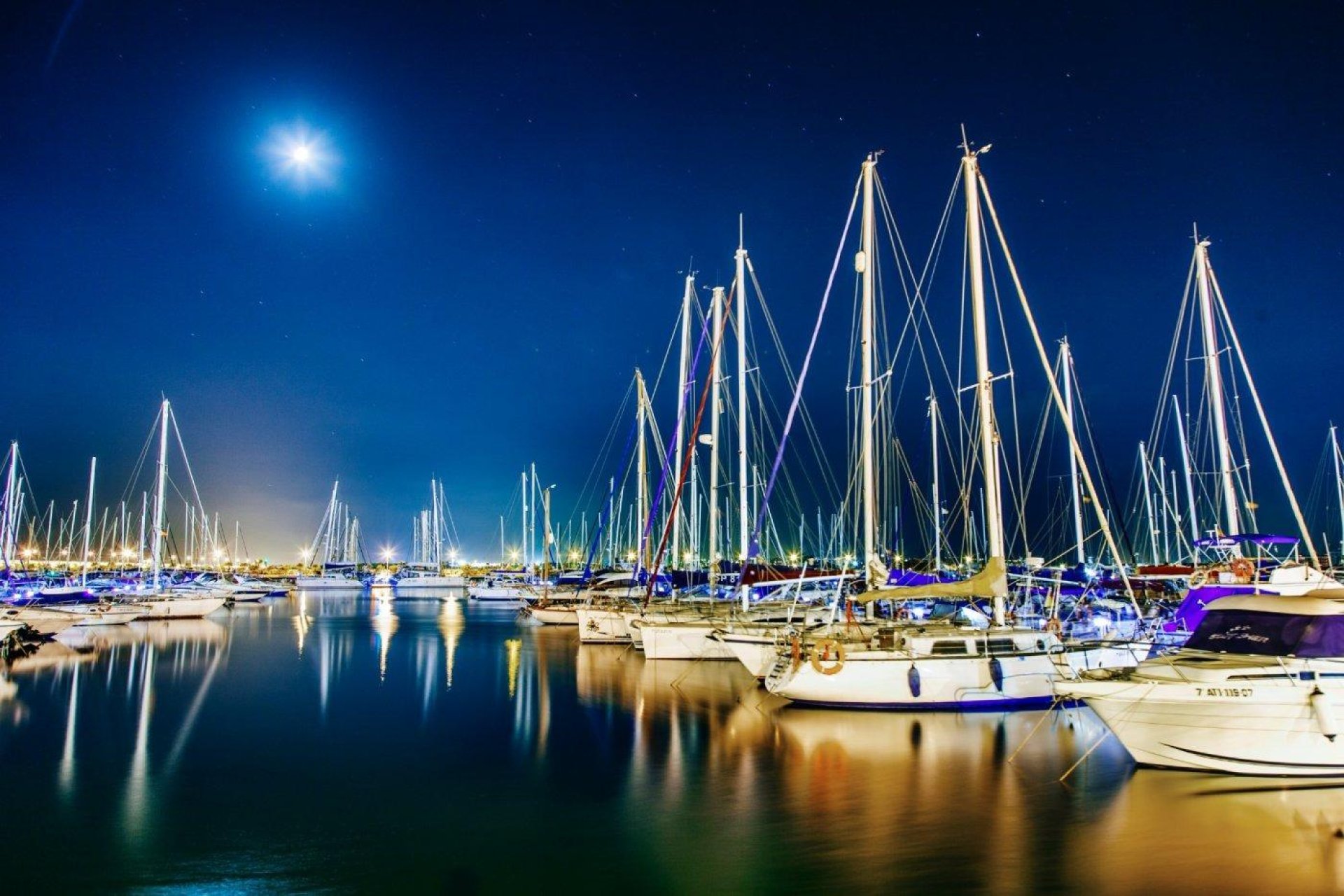 Revente - Apartment -
Torrevieja - Centro - Muelle Pesquero