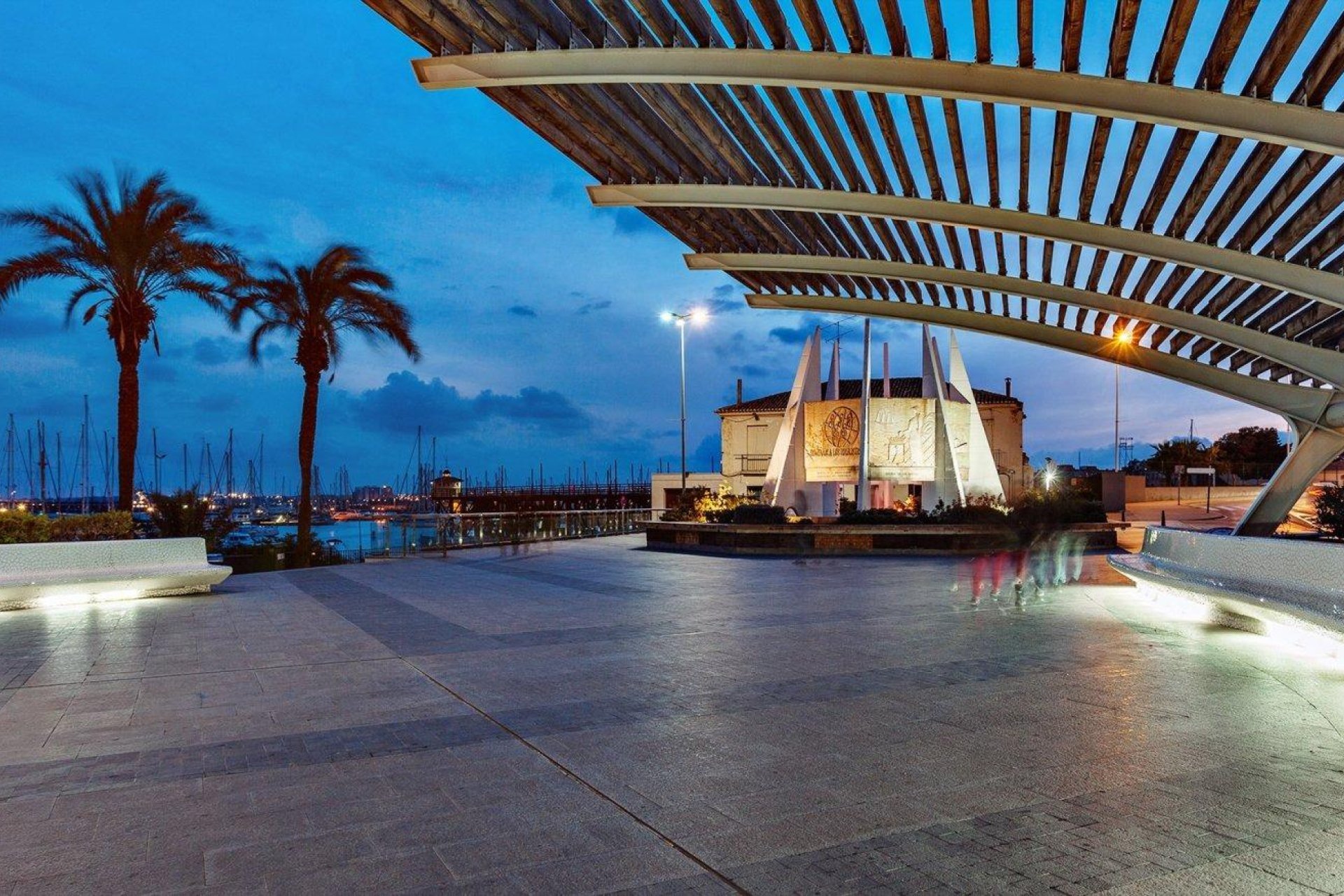 Revente - Apartment -
Torrevieja - Centro - Muelle Pesquero