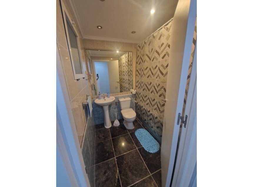 Revente - Apartment -
Torrevieja - Centro - Muelle Pesquero