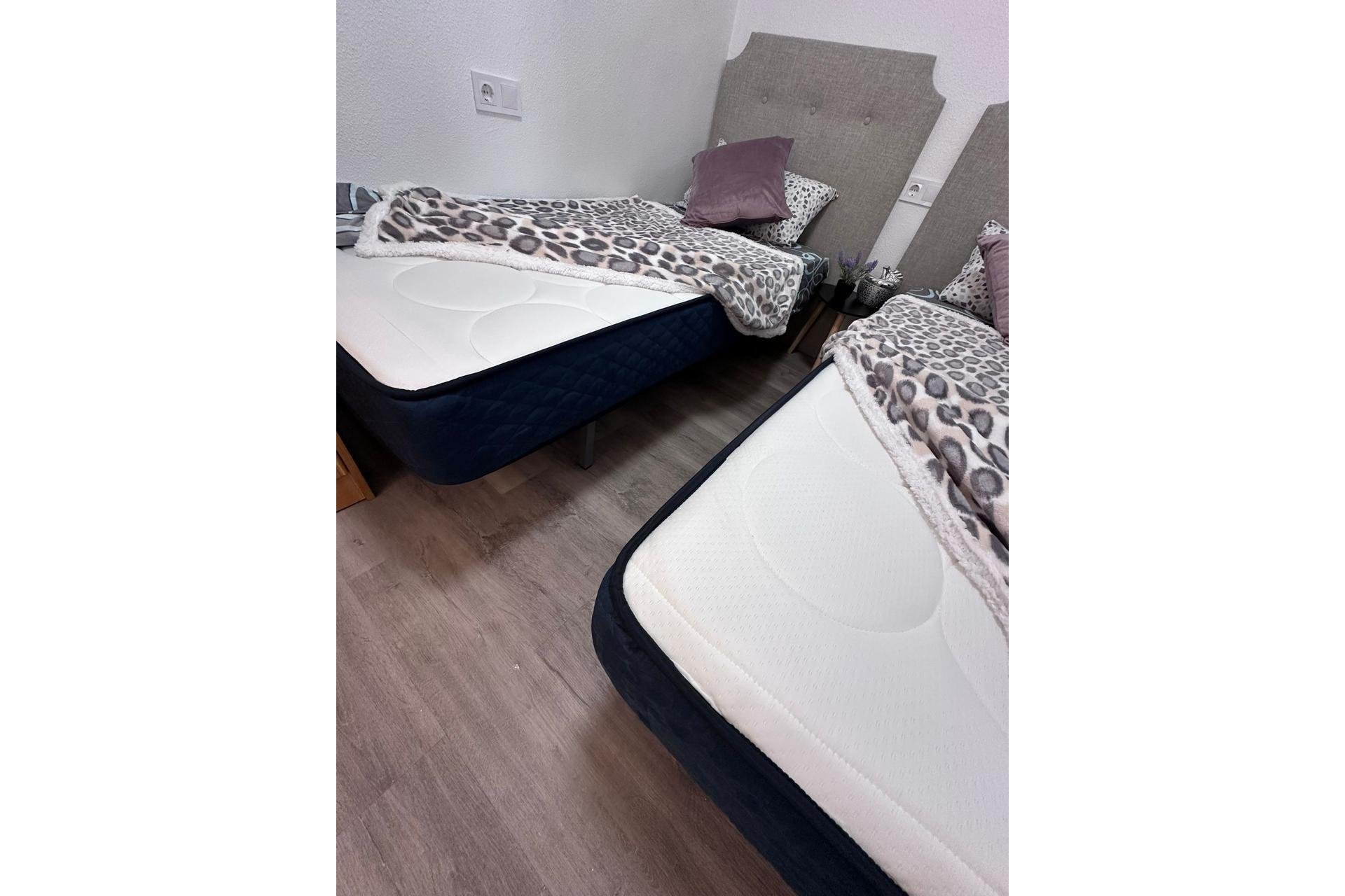 Revente - Apartment -
Torrevieja - Centro - Muelle Pesquero