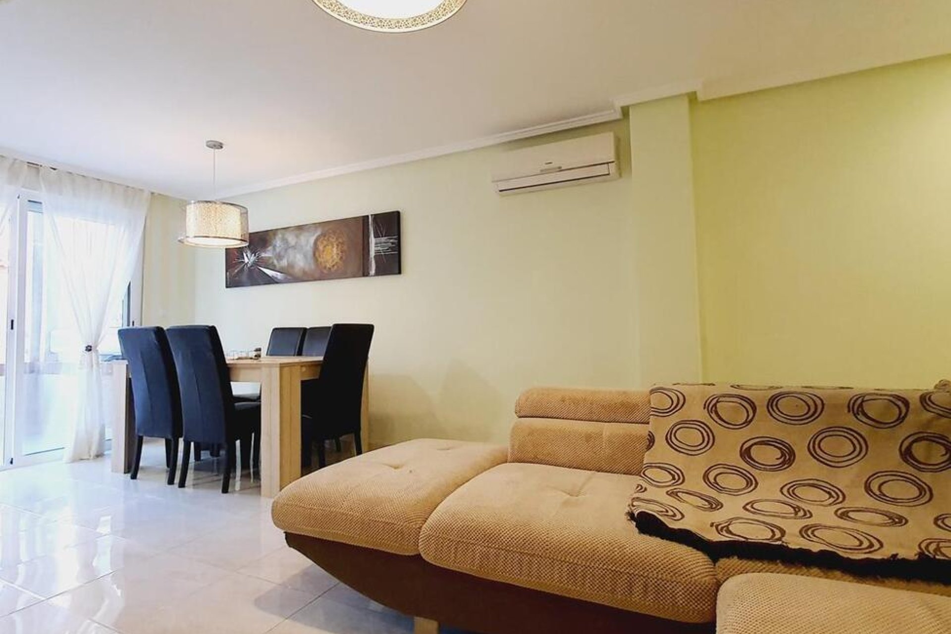 Revente - Apartment -
Torrevieja - Centro