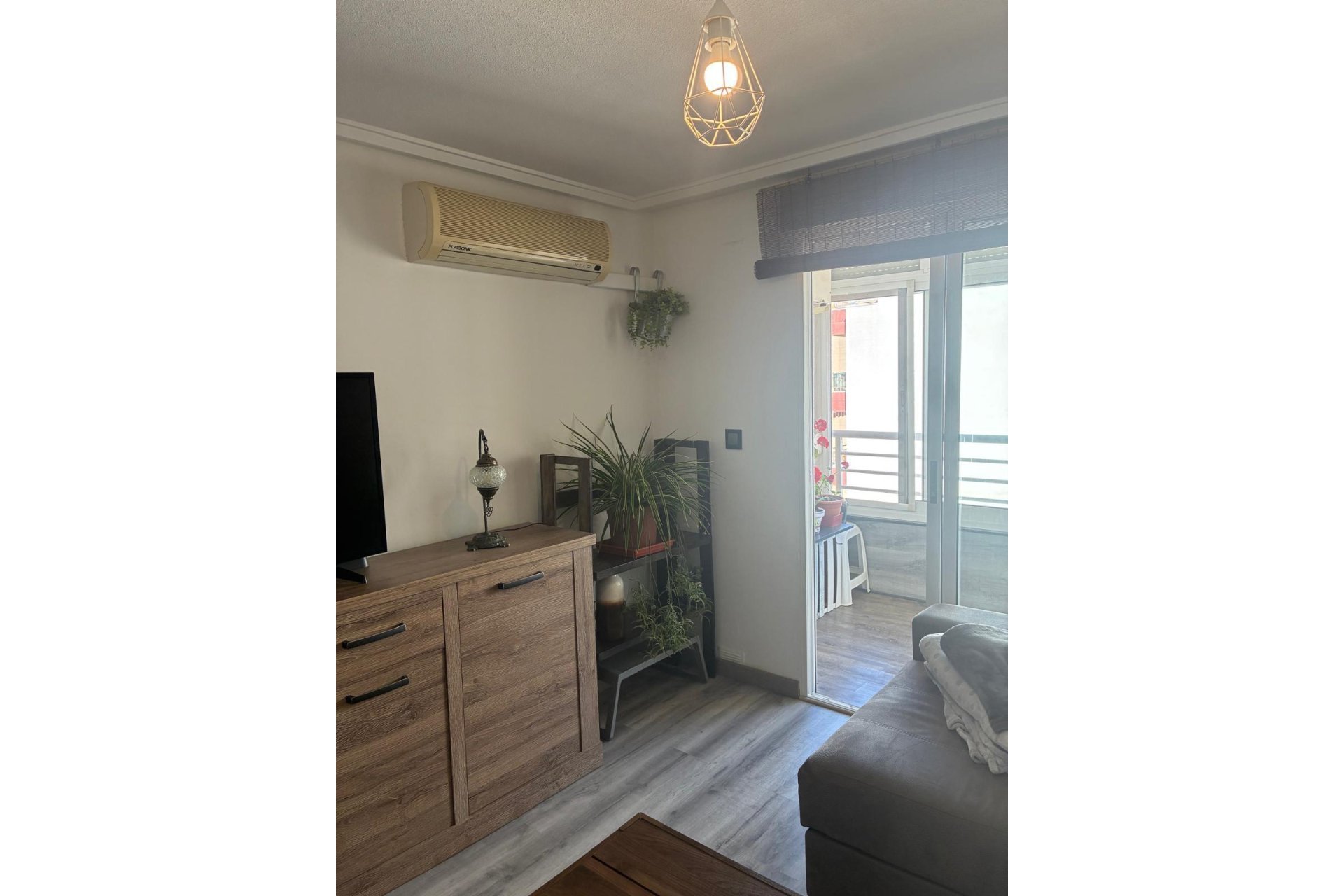 Revente - Apartment -
Torrevieja - Centro